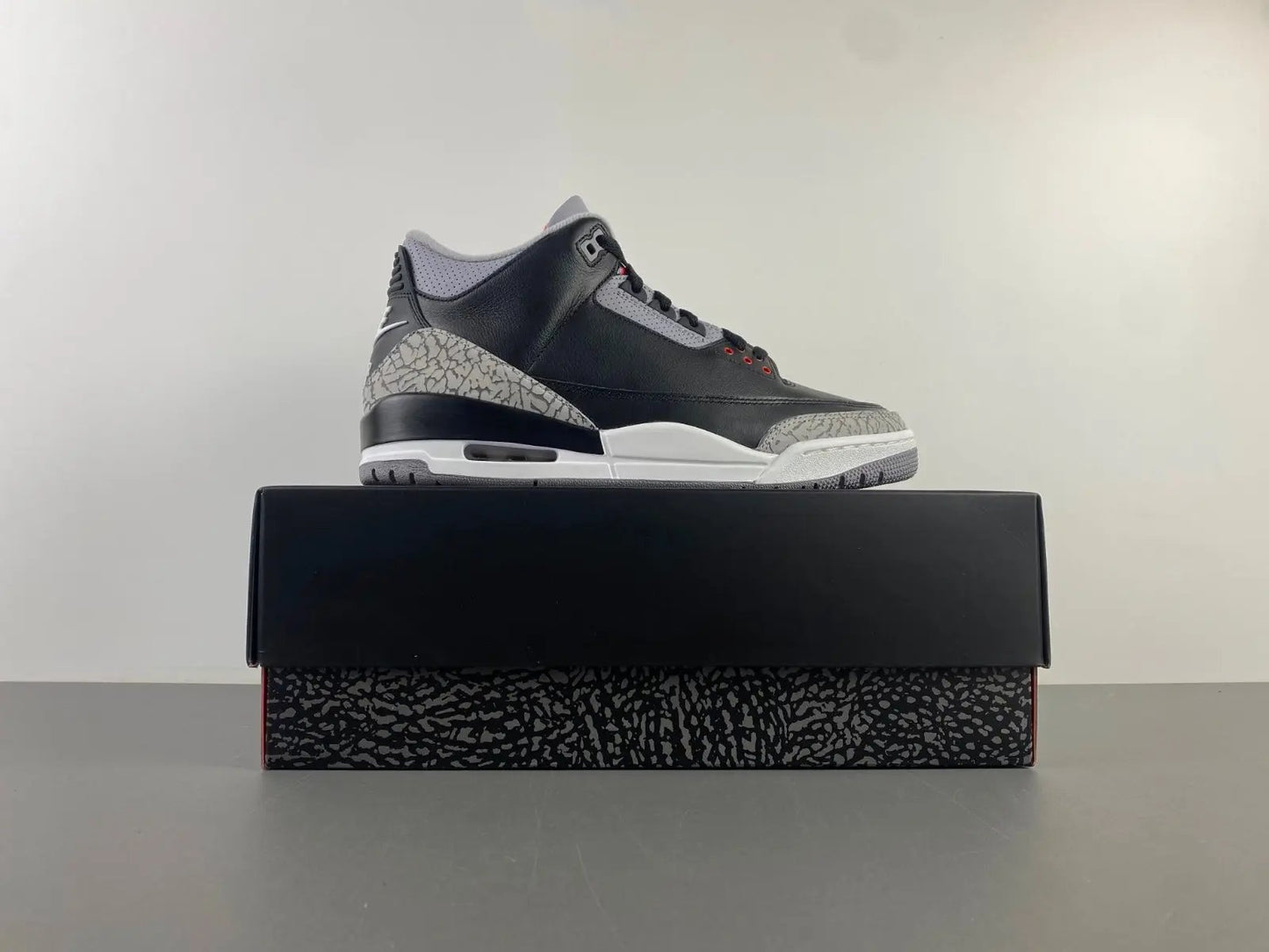 Air Jordan 3 Black Cement Elephand.shoes