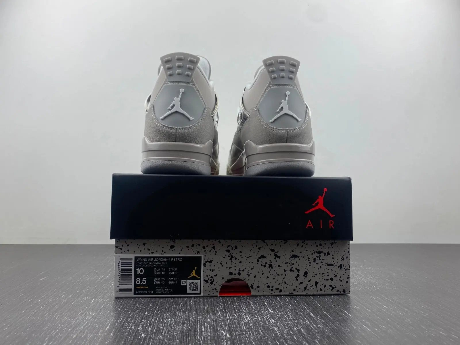 Air Jordan 4 "Frozen Moments" Elephand.shoes