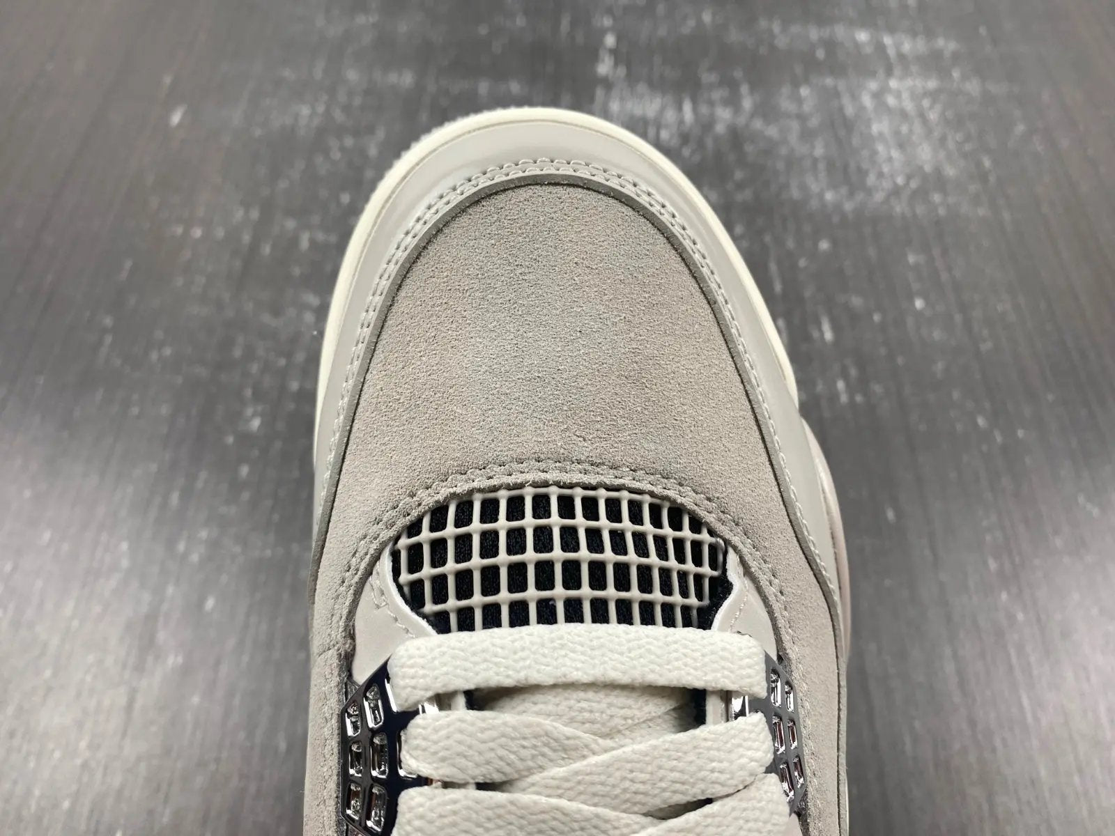 Air Jordan 4 "Frozen Moments" Elephand.shoes