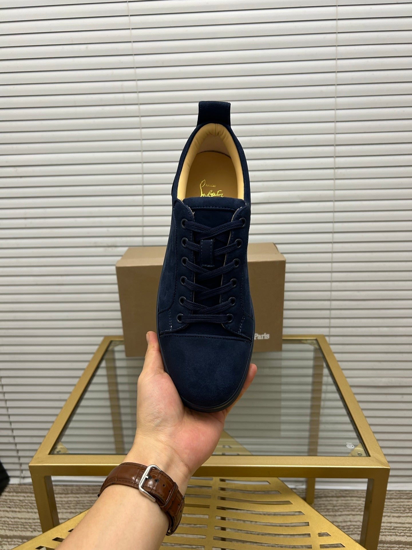 Louboutin Dark Blue tenisice — detalj