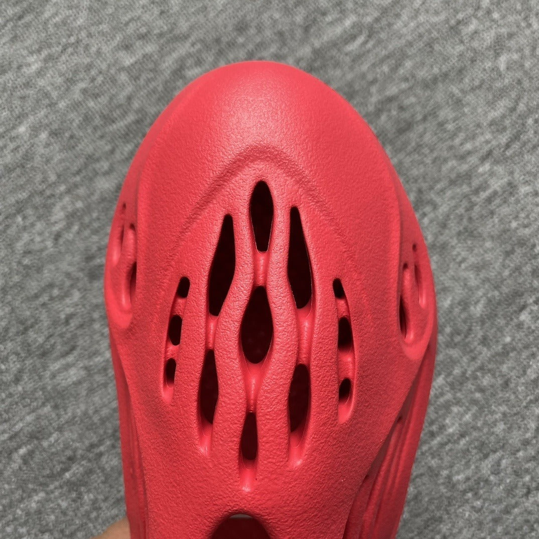 Yeezy Foam Runners Red Elephand.shoes