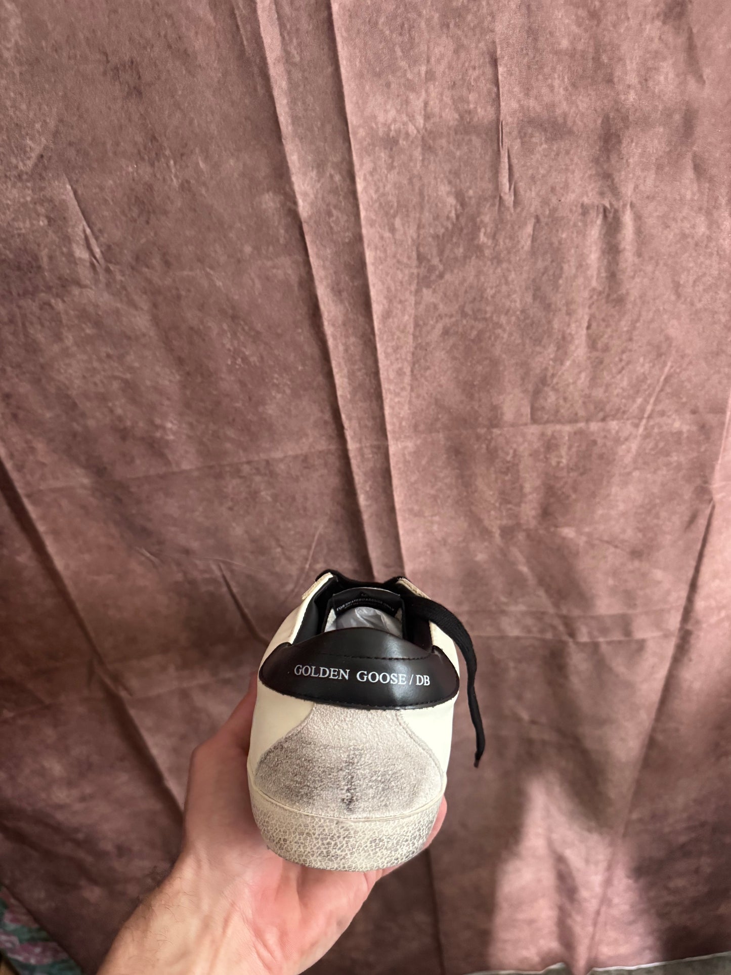 (CGolden Goose Black/White  (Odmah dostupne) br 42 Elephand.shoes
