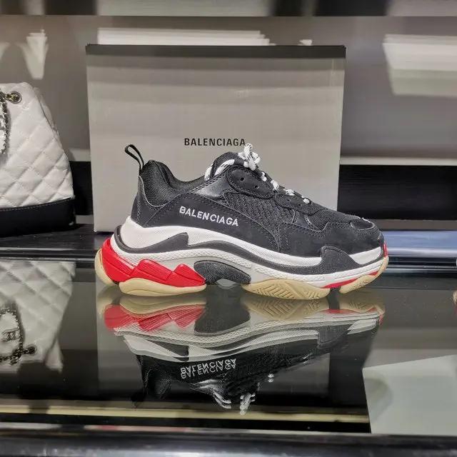 Balnciaga Triple S   Black/Red Elephand.shoes