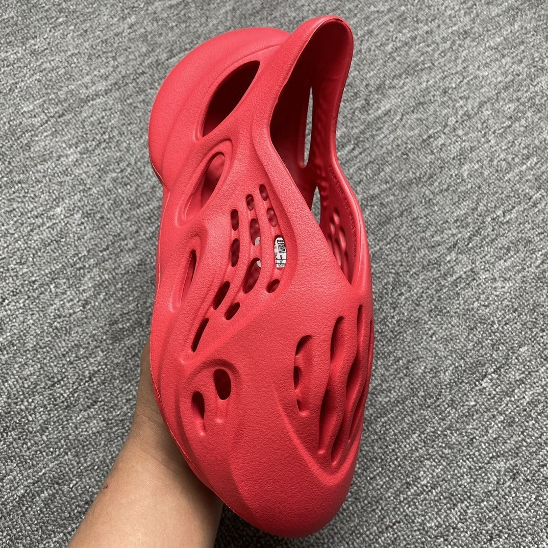 Yeezy Foam Runners Red Elephand.shoes