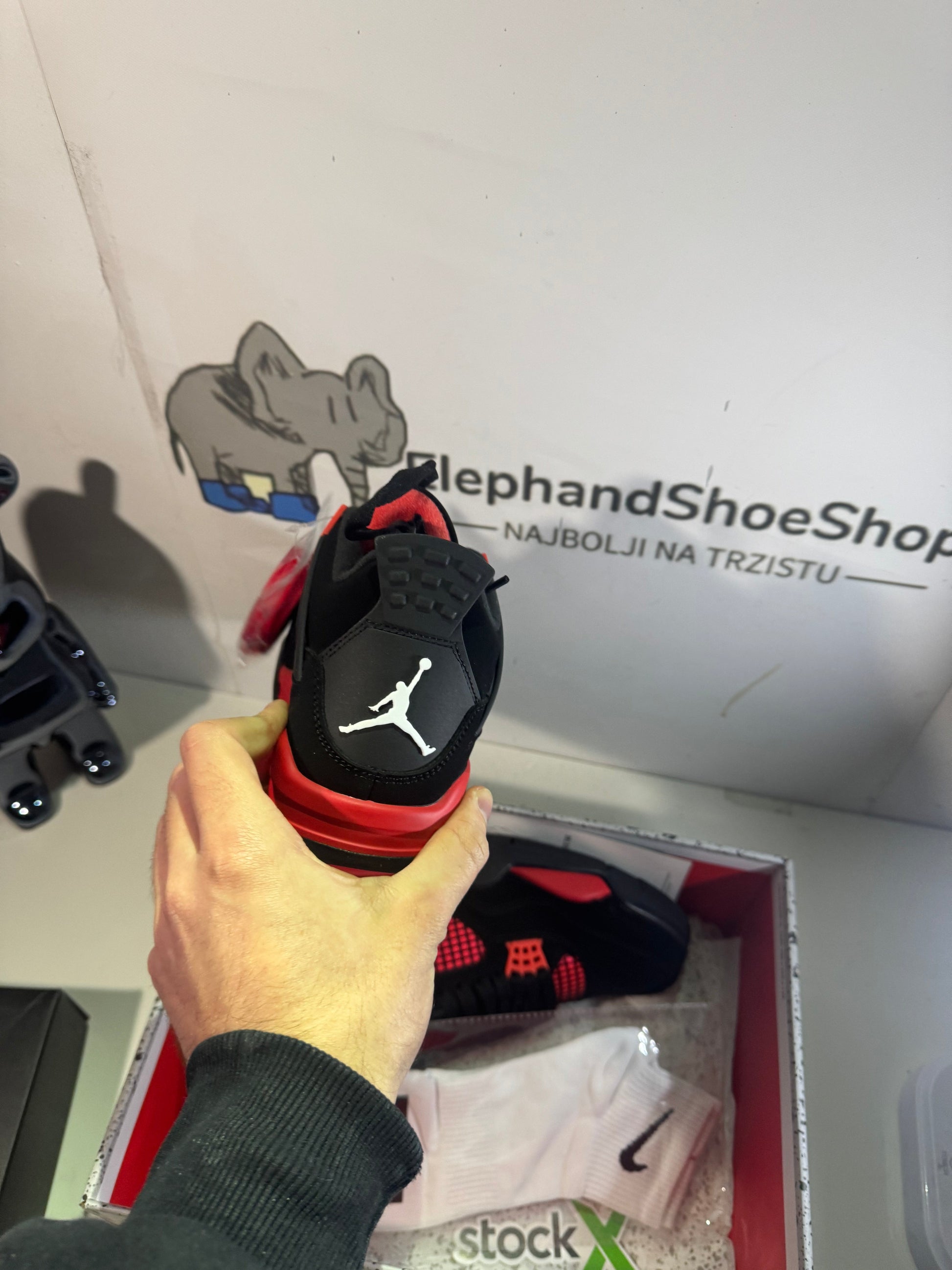Jordan 4 Red (Odmah Dostupne) br 40 Elephand.shoes
