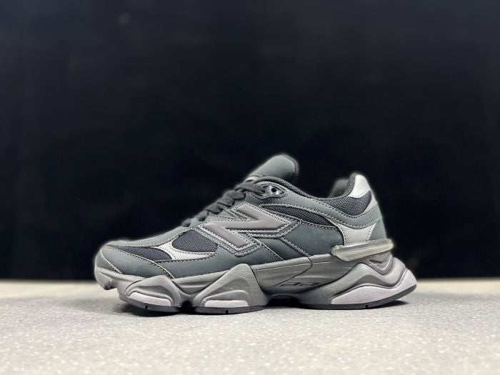 New Balance Black Elephand.shoes