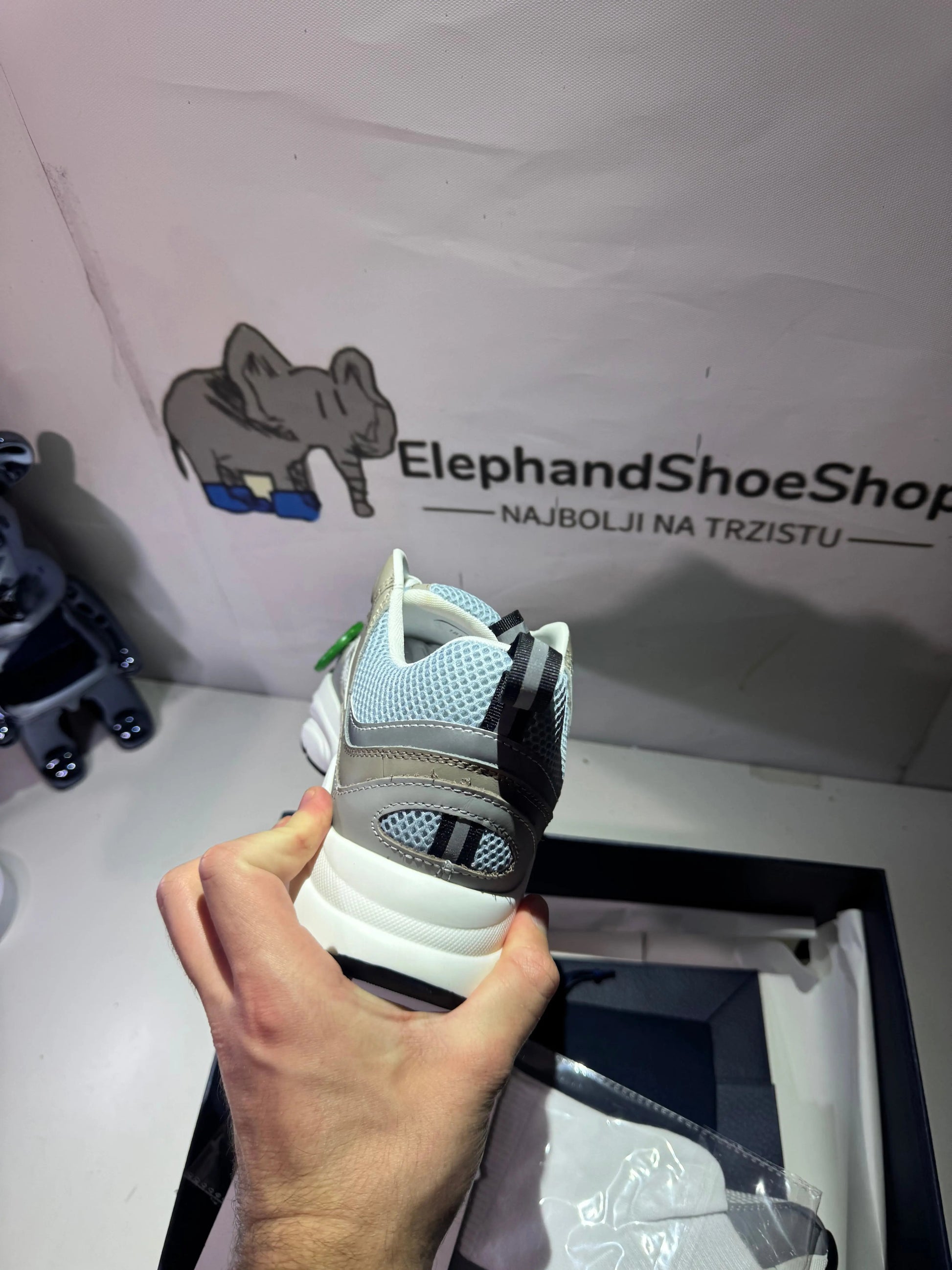 Dior B22 (Odmah Dostupne) br 44 Elephand.shoes