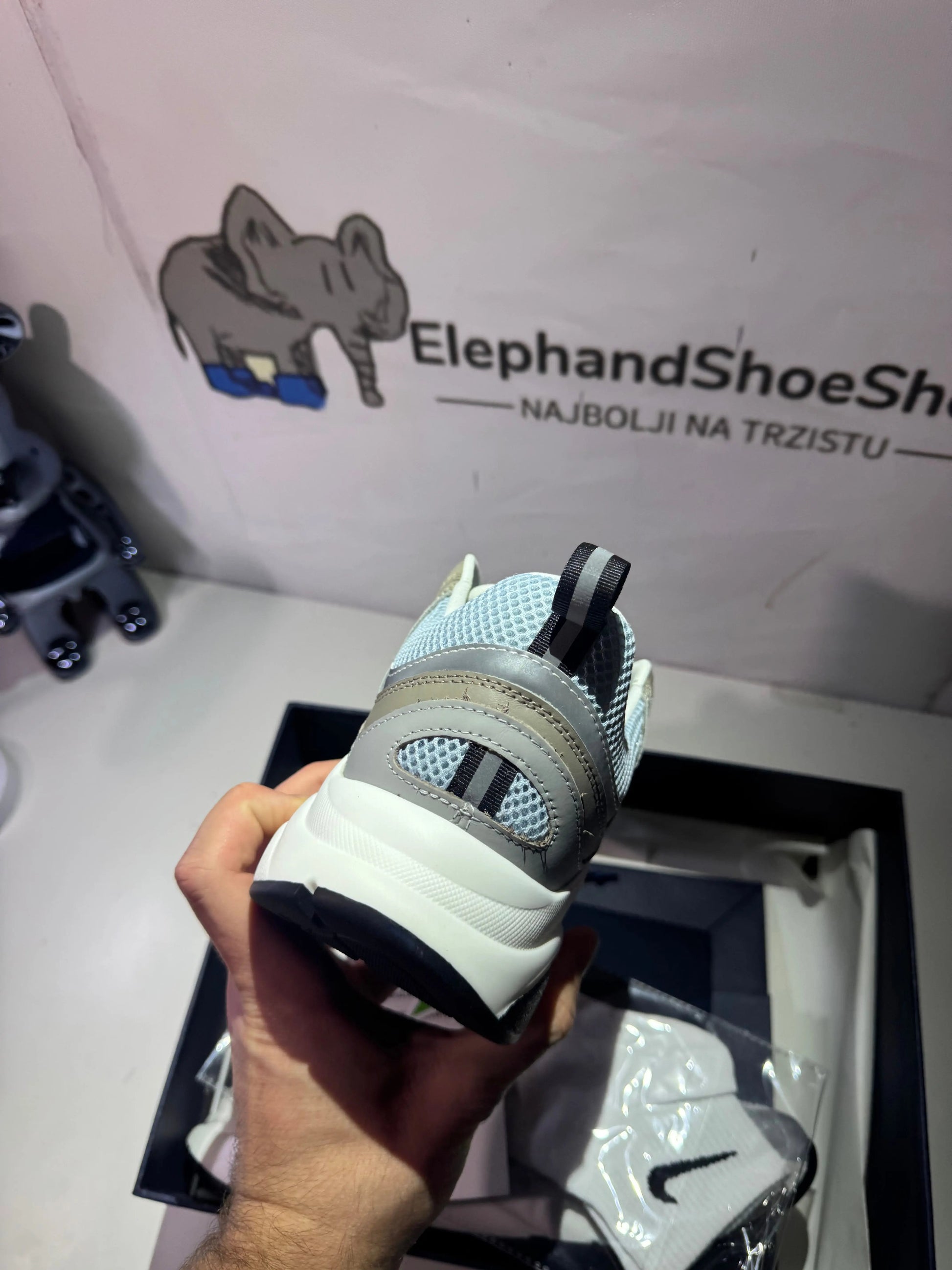 Dior B22 (Odmah Dostupne) br 44 Elephand.shoes