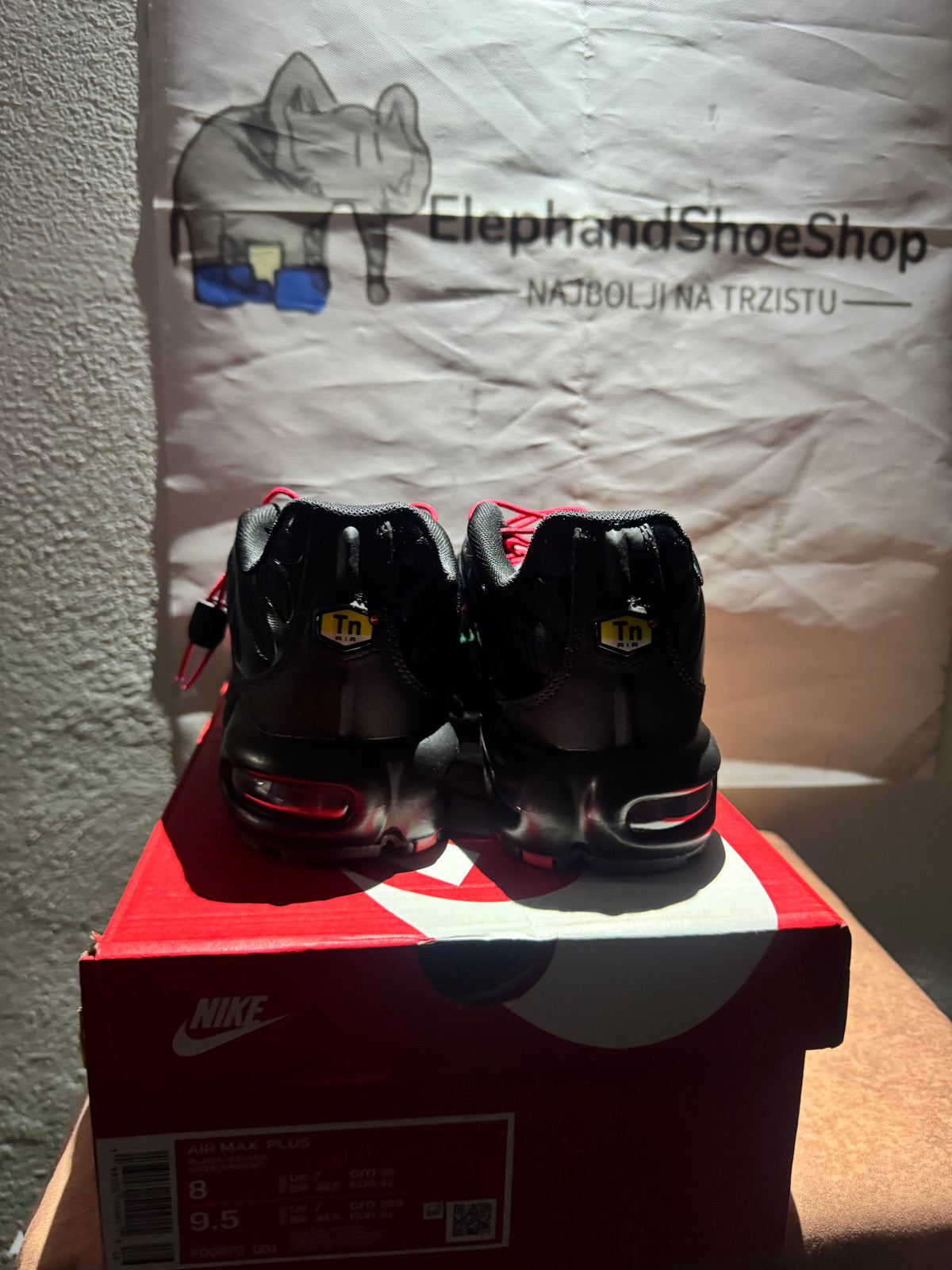 TN Red/Black (Odmah dostupne) br 41 Elephand.shoes