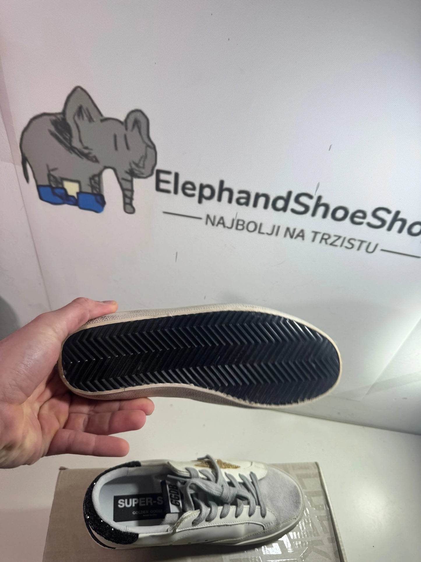 Golden Goose Gold/Black (Odmah dostupne) br 37 39 Elephand.shoes