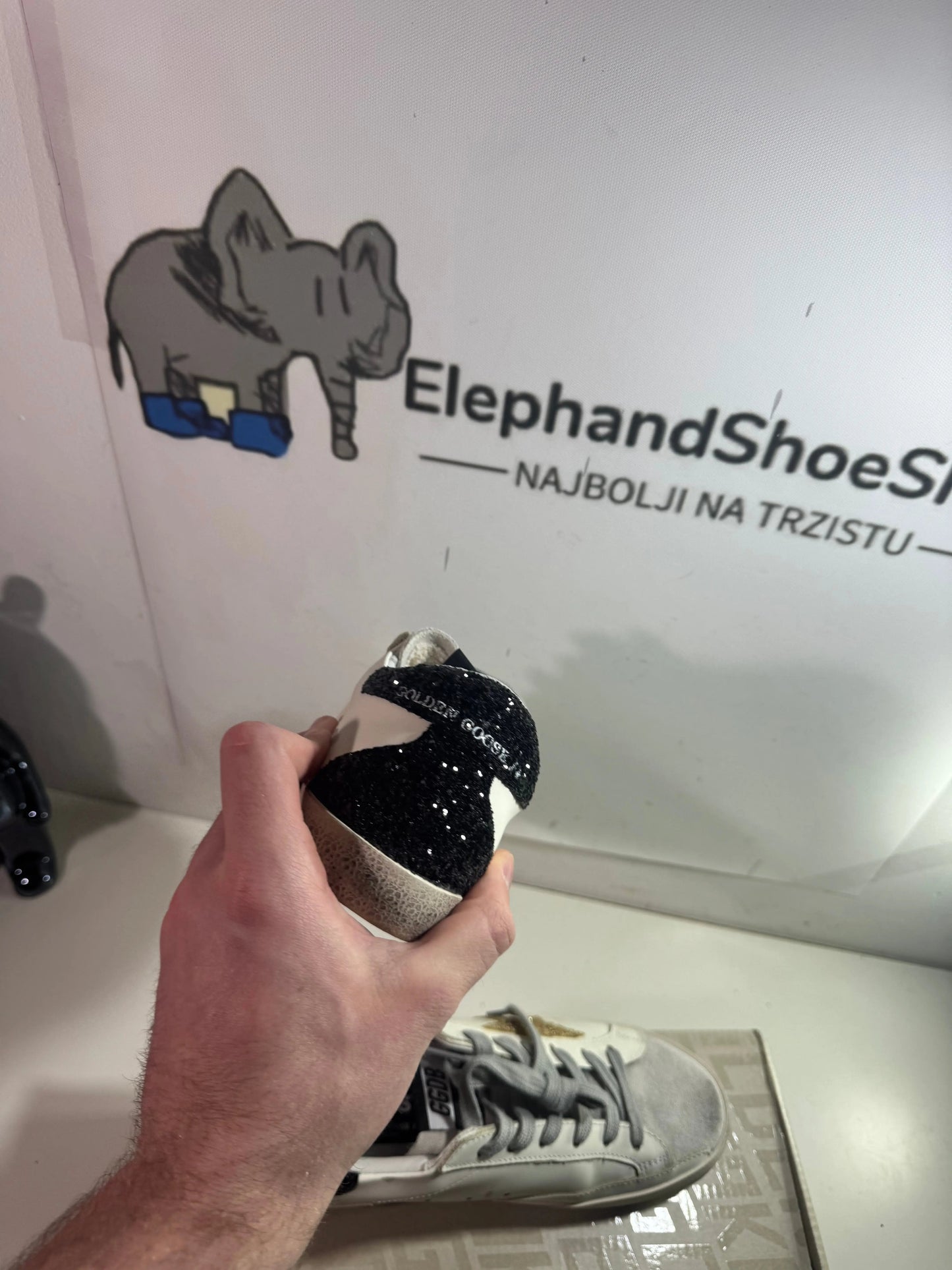 Golden Goose Gold/Black (Odmah dostupne) br 37 39 Elephand.shoes