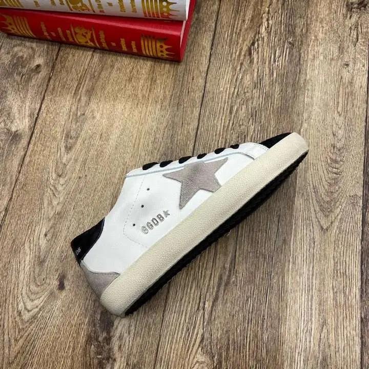 Golden Goose White /Black Elephand.shoes