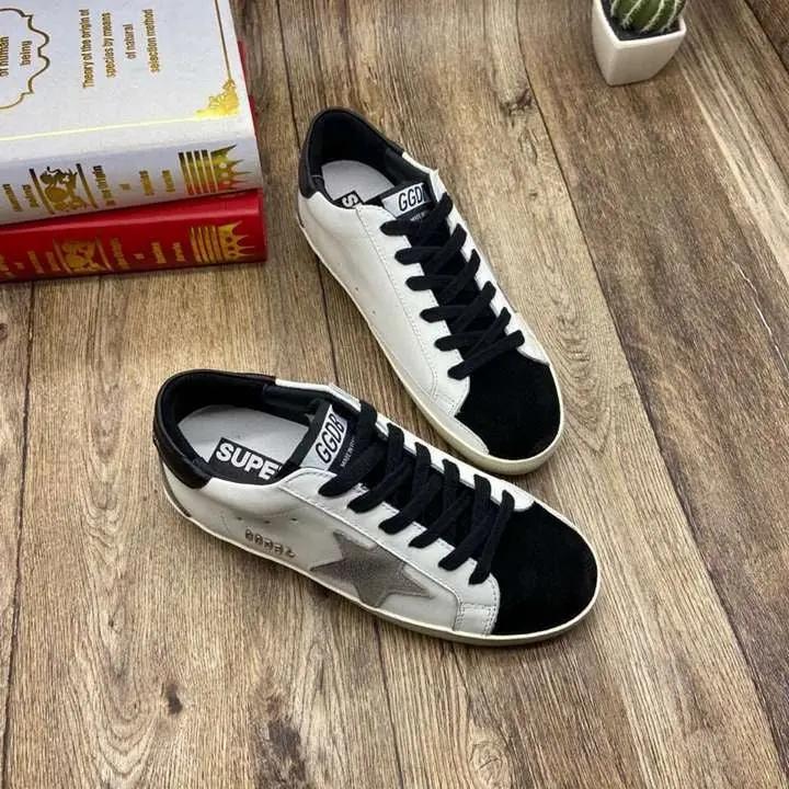 Golden Goose White /Black Elephand.shoes