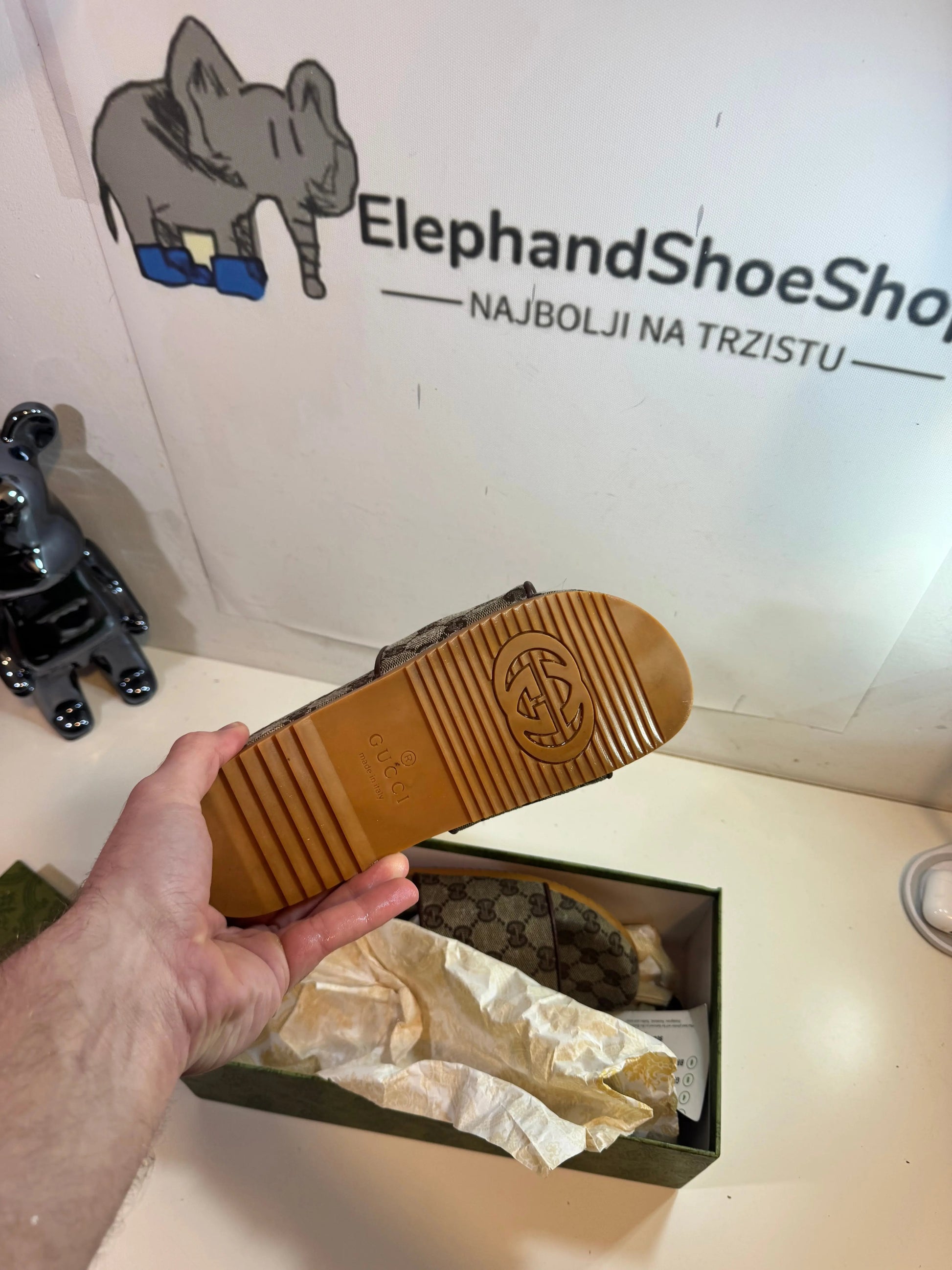 Gucci Slides (Odmah dostupne) br 40 Elephand.shoes