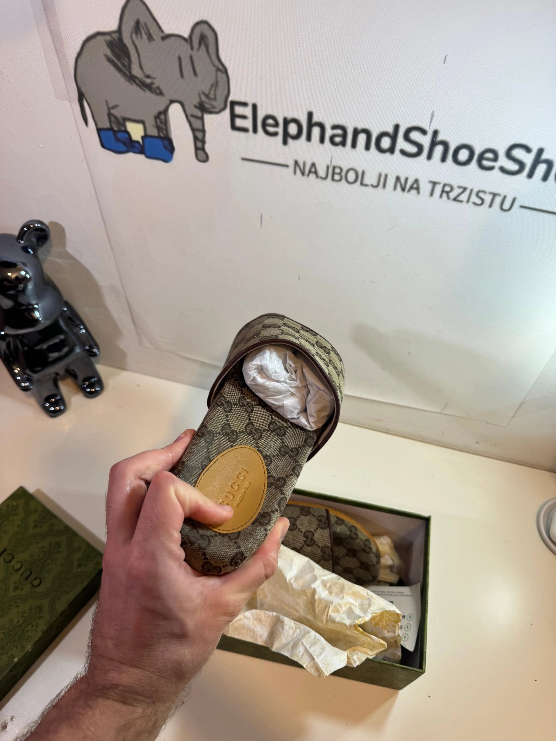 Gucci Slides (Odmah dostupne) br 40 Elephand.shoes