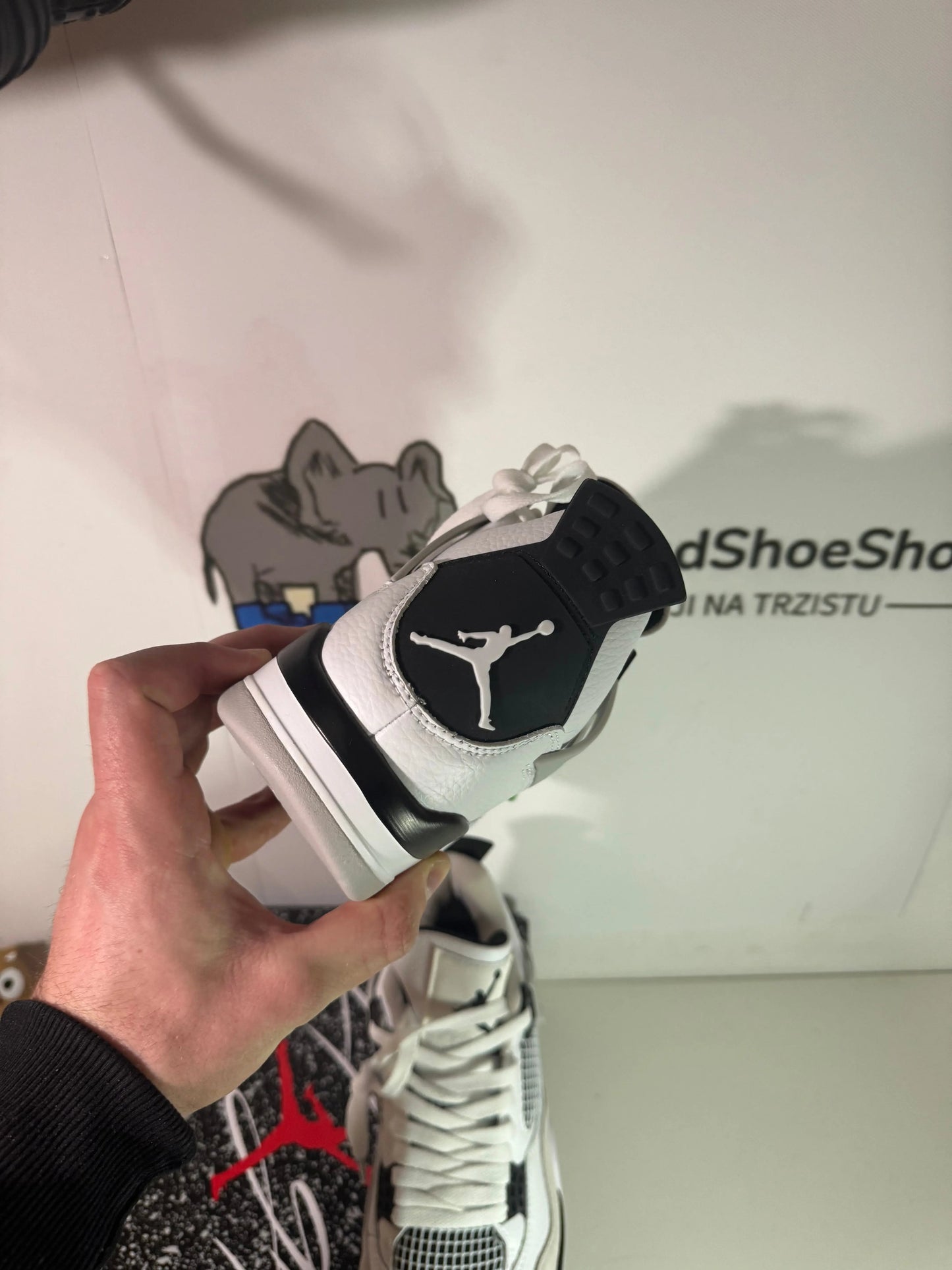 Jorda 4 Military Black (Odmah Dostupne)br 37.5 39 40 42.5 45 Elephand.shoes