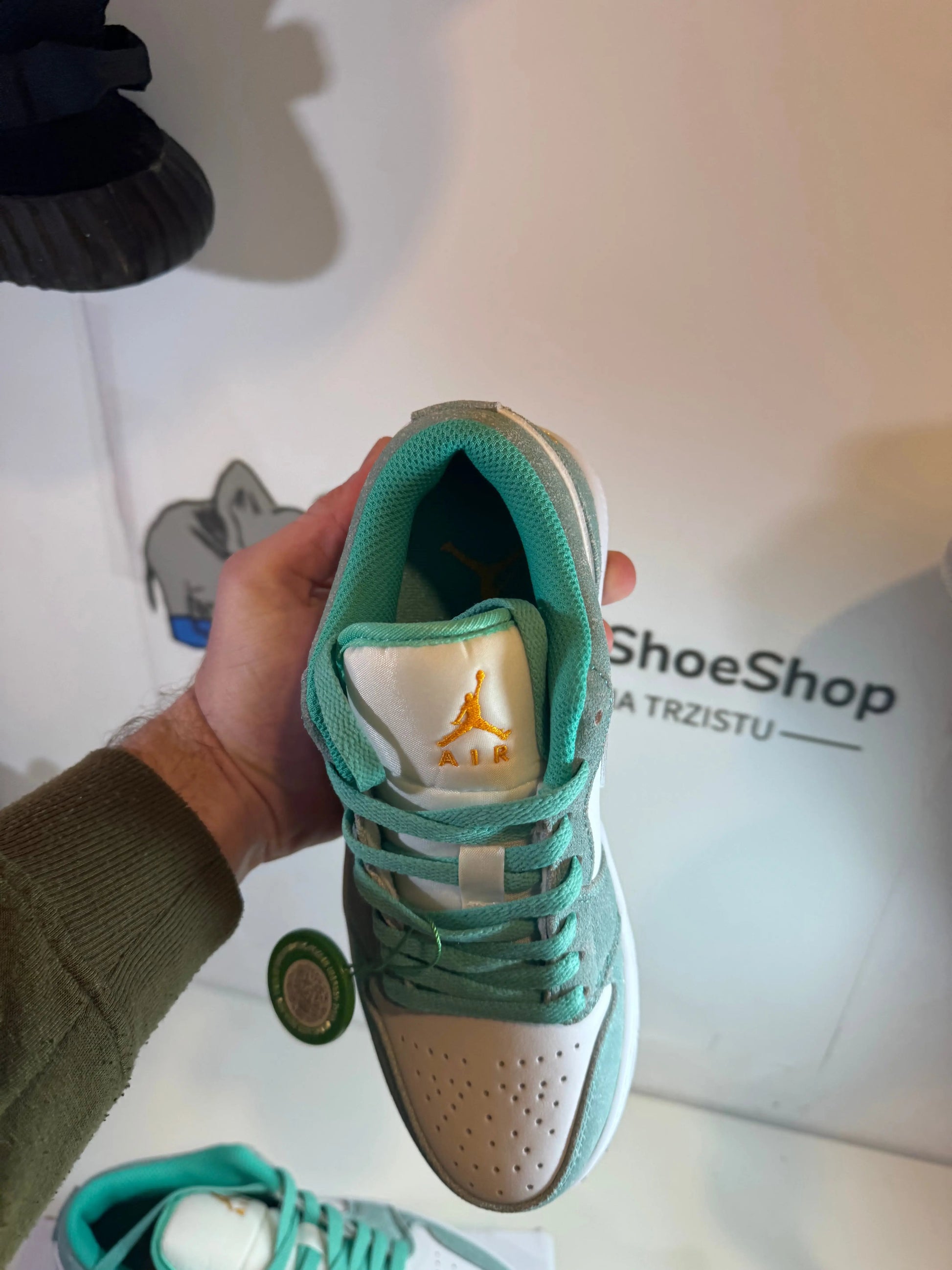 Jordan 1 Low Oreen (Odmah Dostupne) br 39 Elephand.shoes