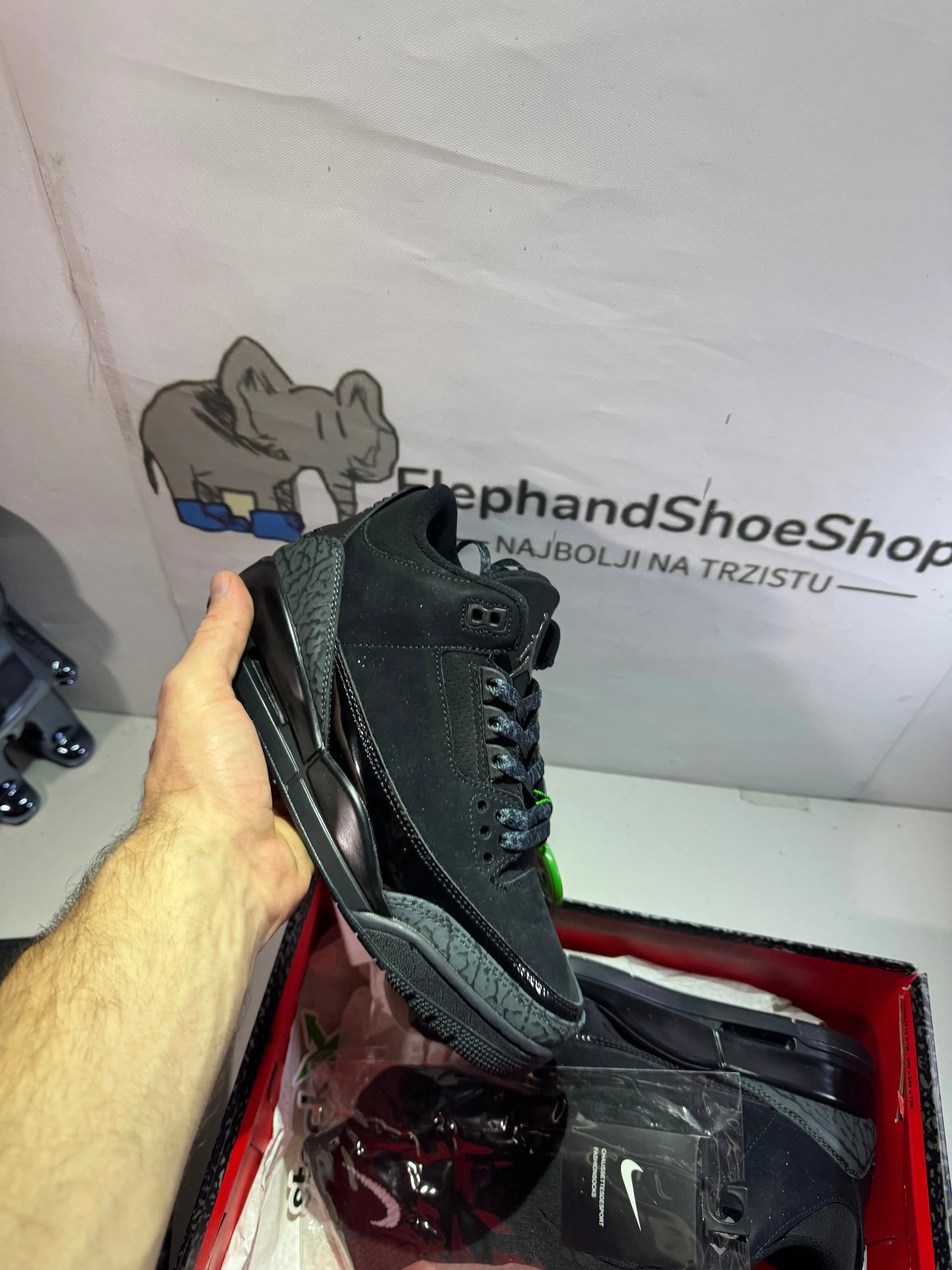 Jordan 3 Black Cat (Odmah Dostupne) br 40 Elephand.shoes