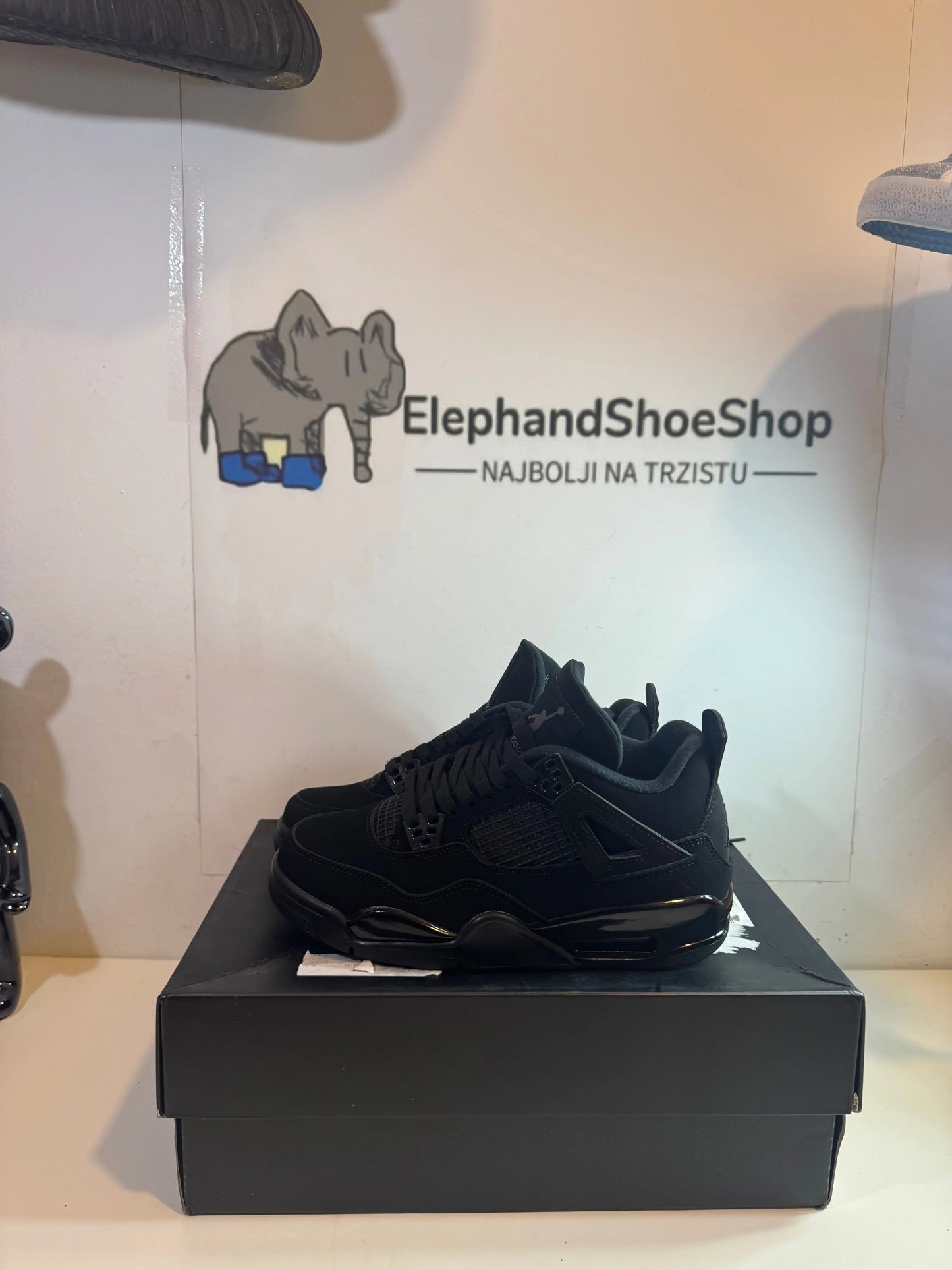 Jordan 4 Black Cat (Odmah Dostupne) br 46 Elephand.shoes