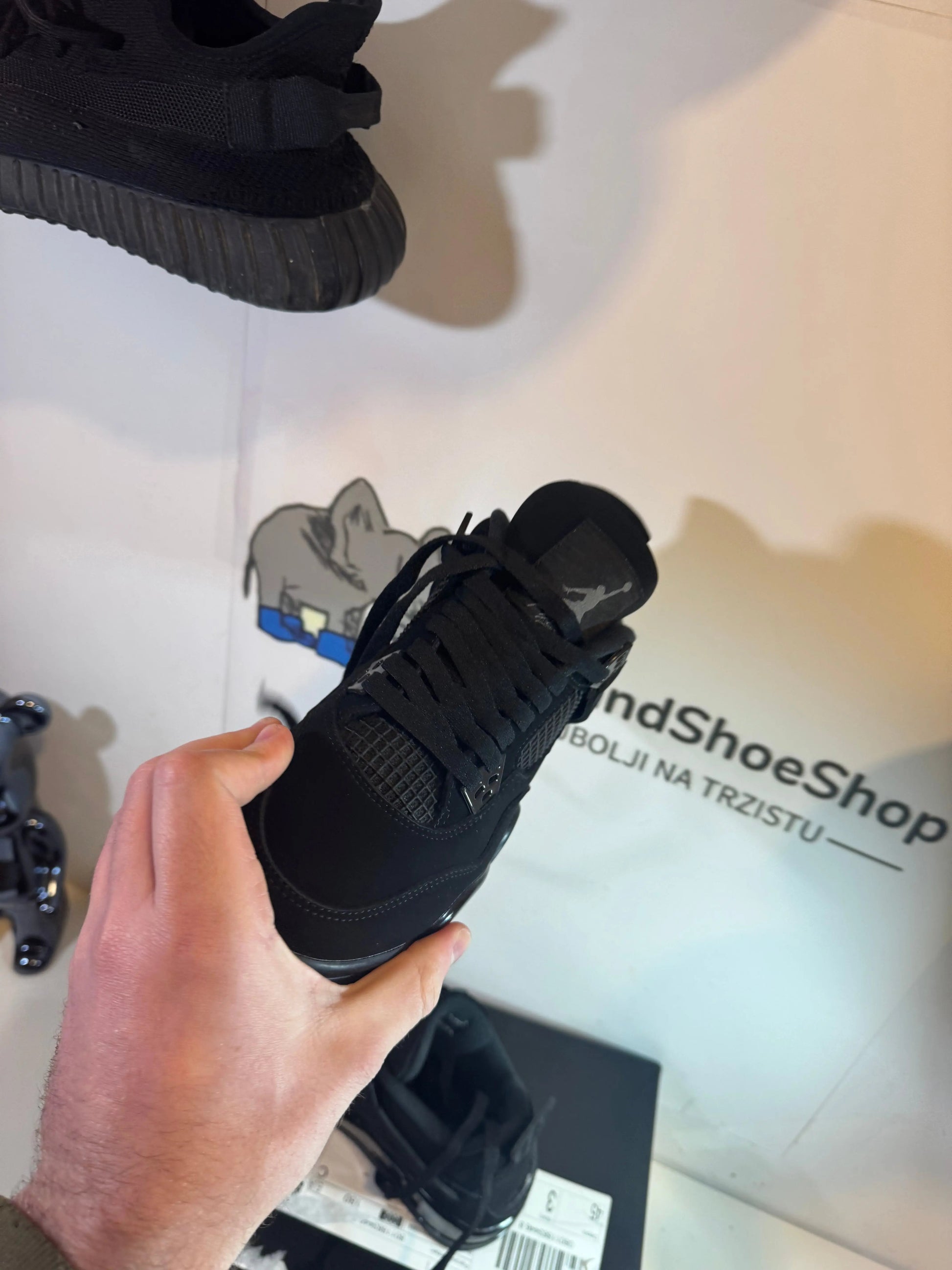 Jordan 4 Black Cat (Odmah Dostupne) br 46 Elephand.shoes