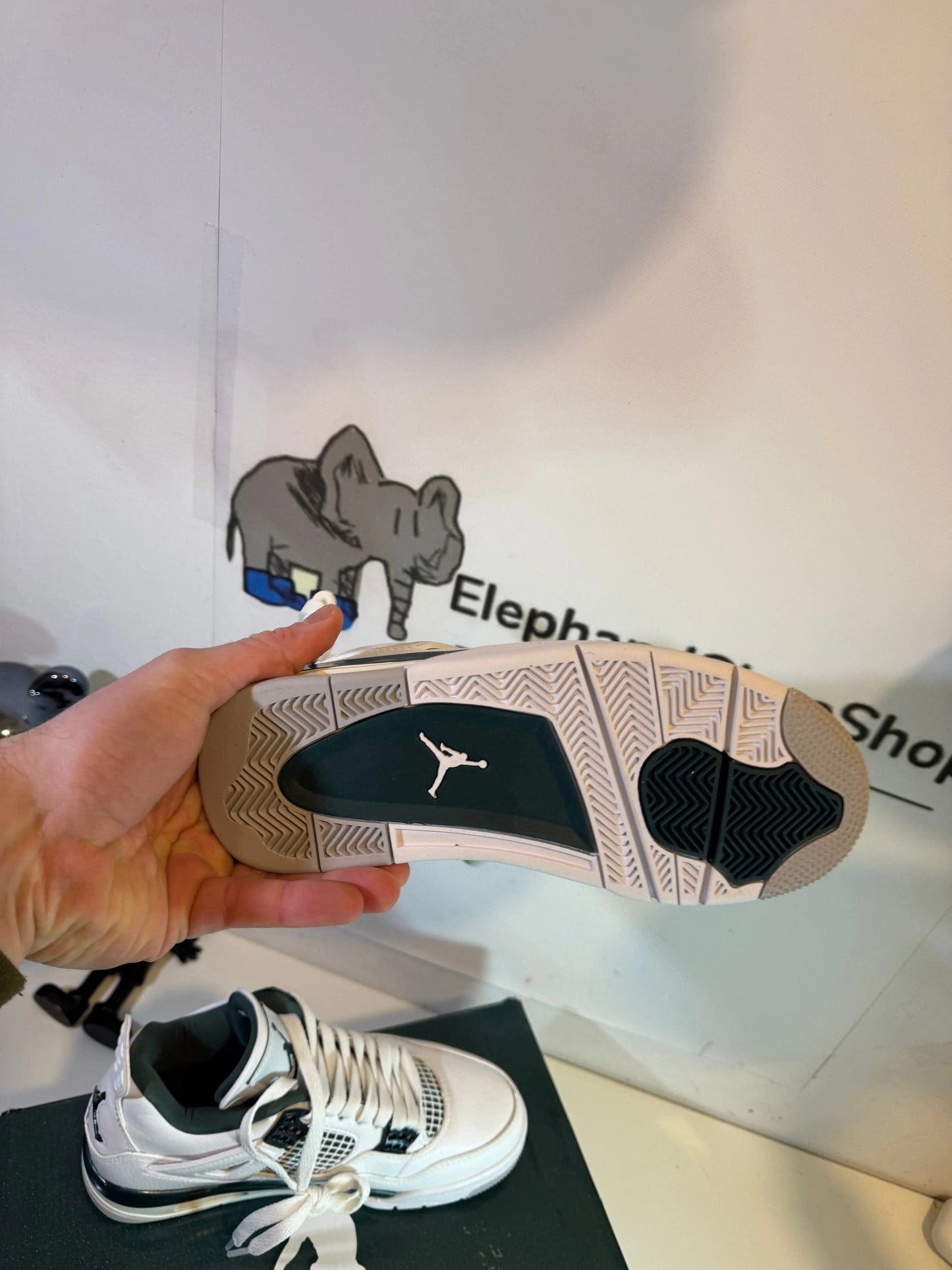 Jordan 4 Pine Green(Odmah Dostupne) br 37.5 Elephand.shoes