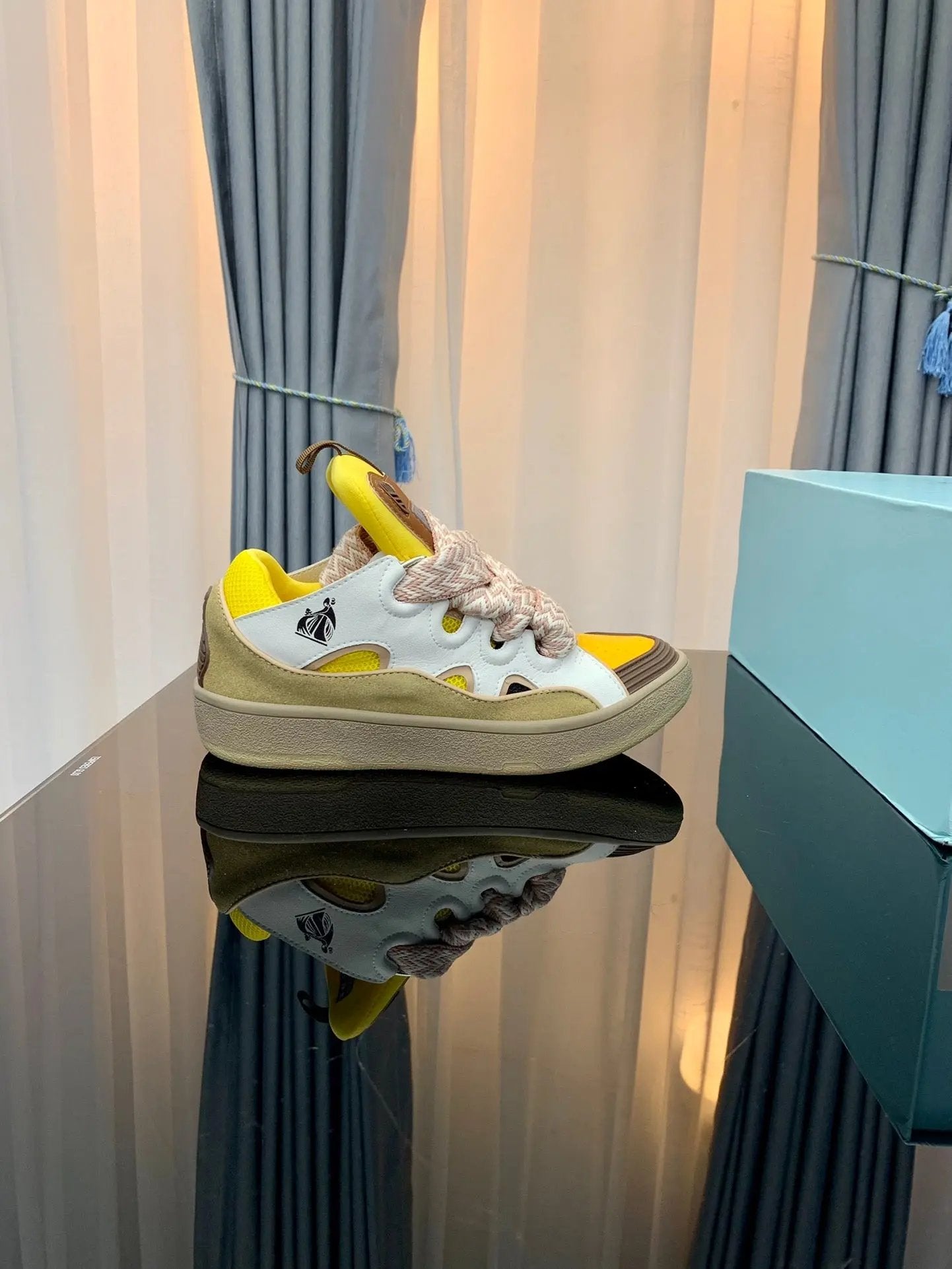 Lanvin Yellow Elephand.shoes