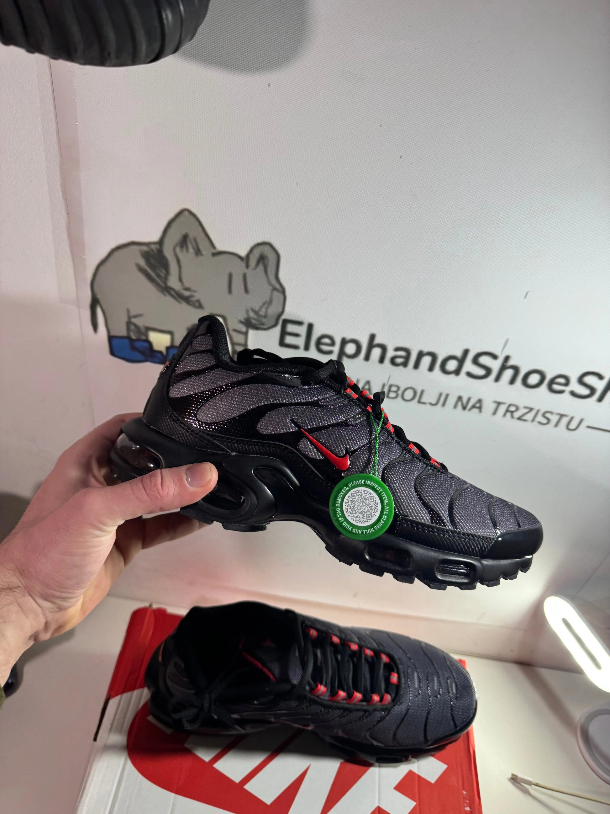 Nike Tn Black/Red  (Odmah dostupne) br 38 39 40 41 Elephand.shoes