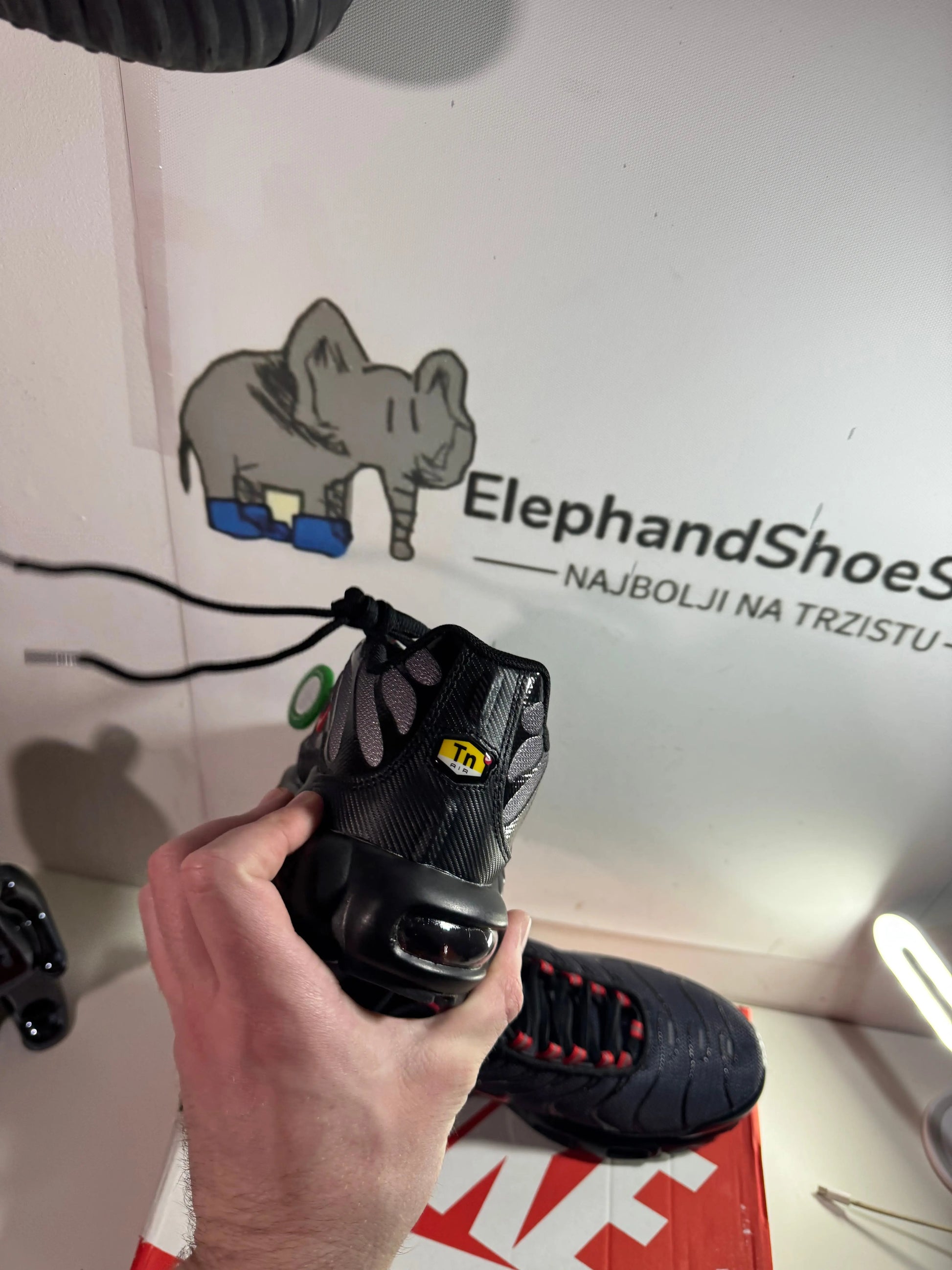 Nike Tn Black/Red  (Odmah dostupne) br 38 39 40 41 Elephand.shoes