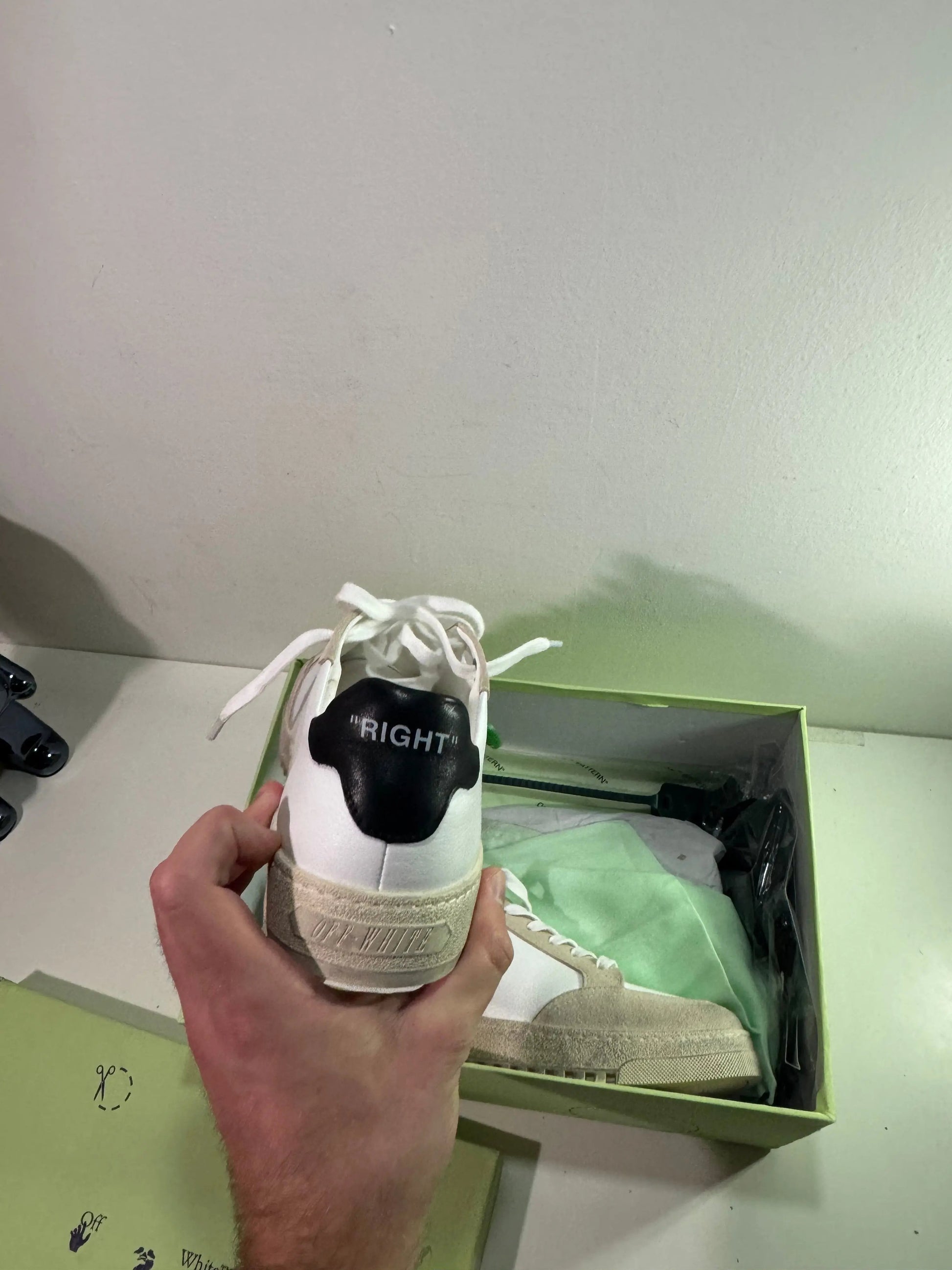 Off White Low White/Black (Odmah Dostupne) br 38 42 Elephand.shoes