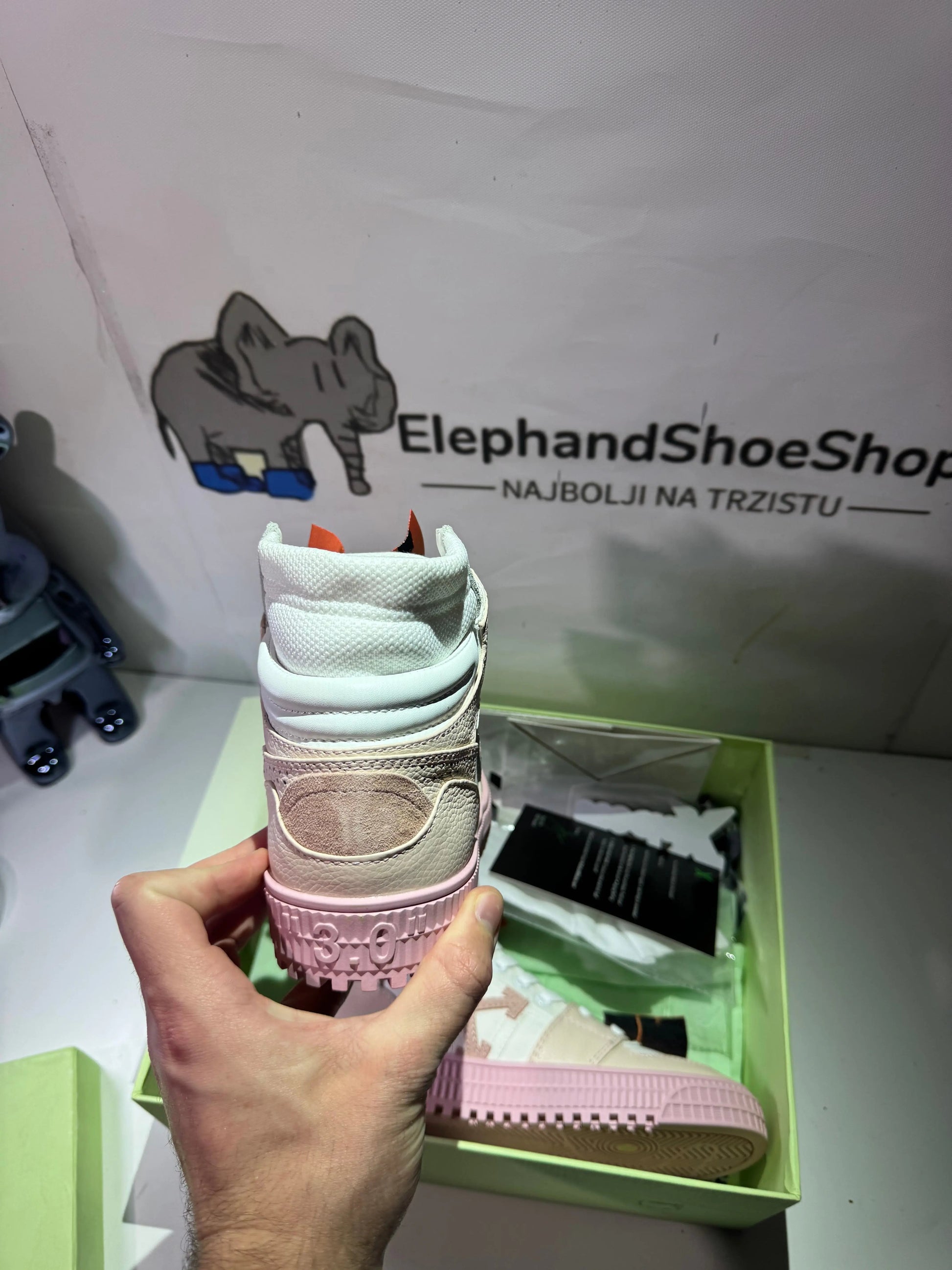 Off White Off Court Rose 3.0 (Odmah Dostupne) br 39 Elephand.shoes