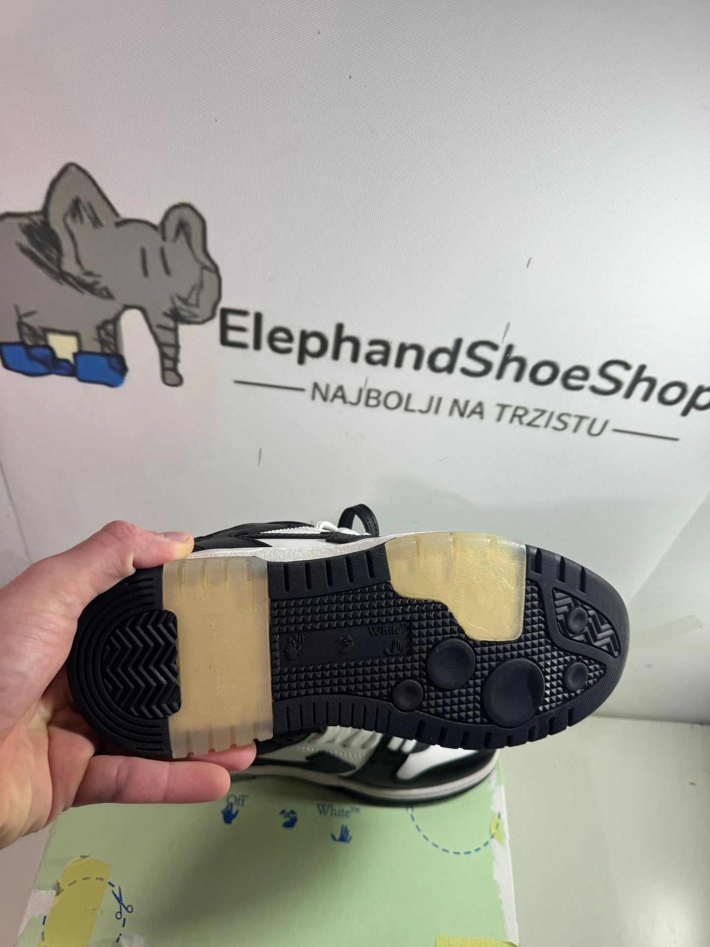 Off White Out the Office Black (Odmah Dostupne) br 45 Elephand.shoes