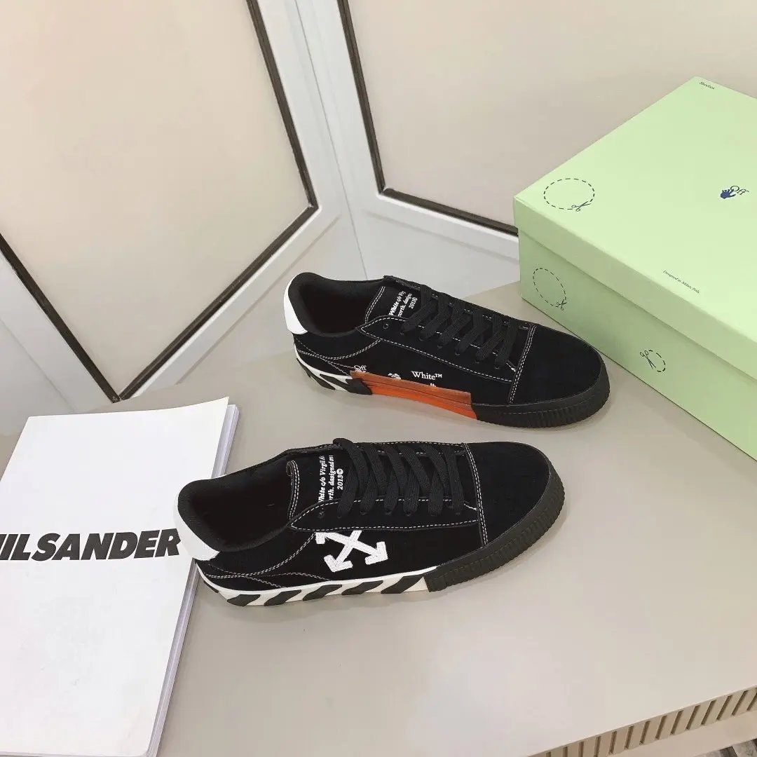 Off white Low Black Elephand.shoes