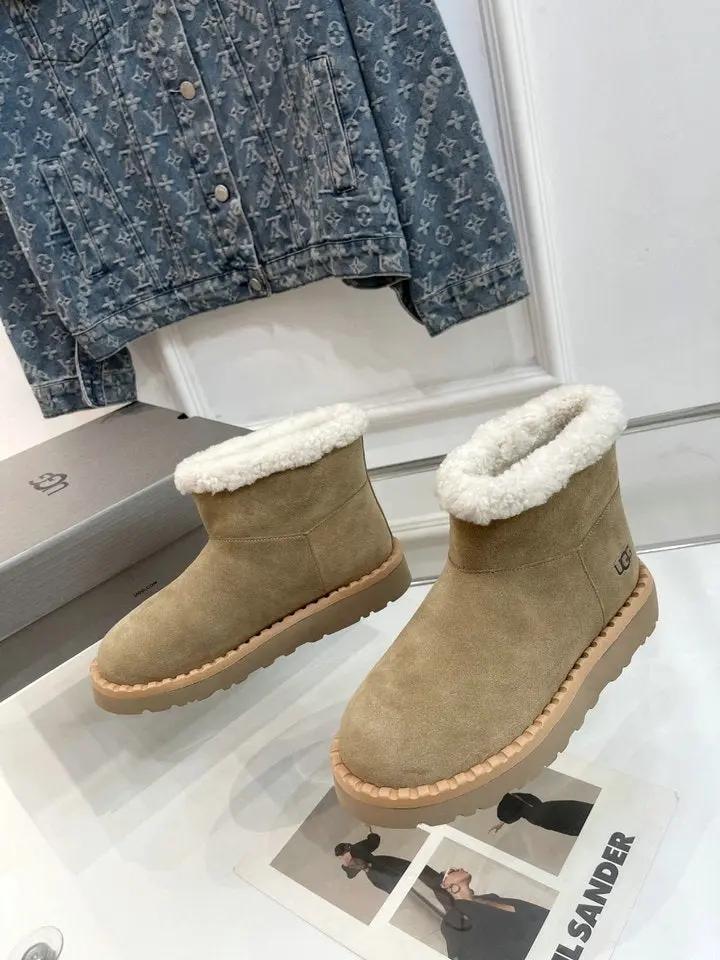 Ugg boots low mini Elephand.shoes