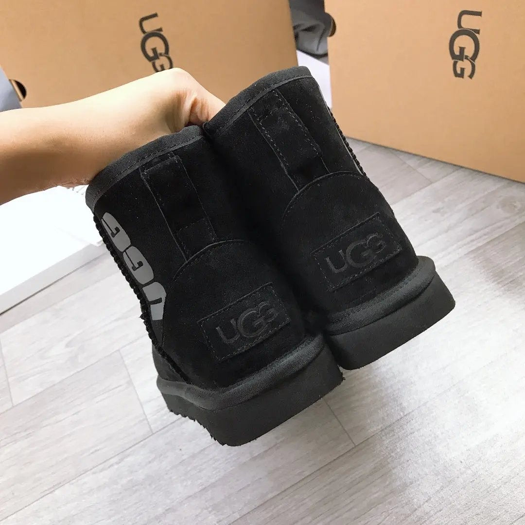 Ugg boots ultra mini black Elephand.shoes
