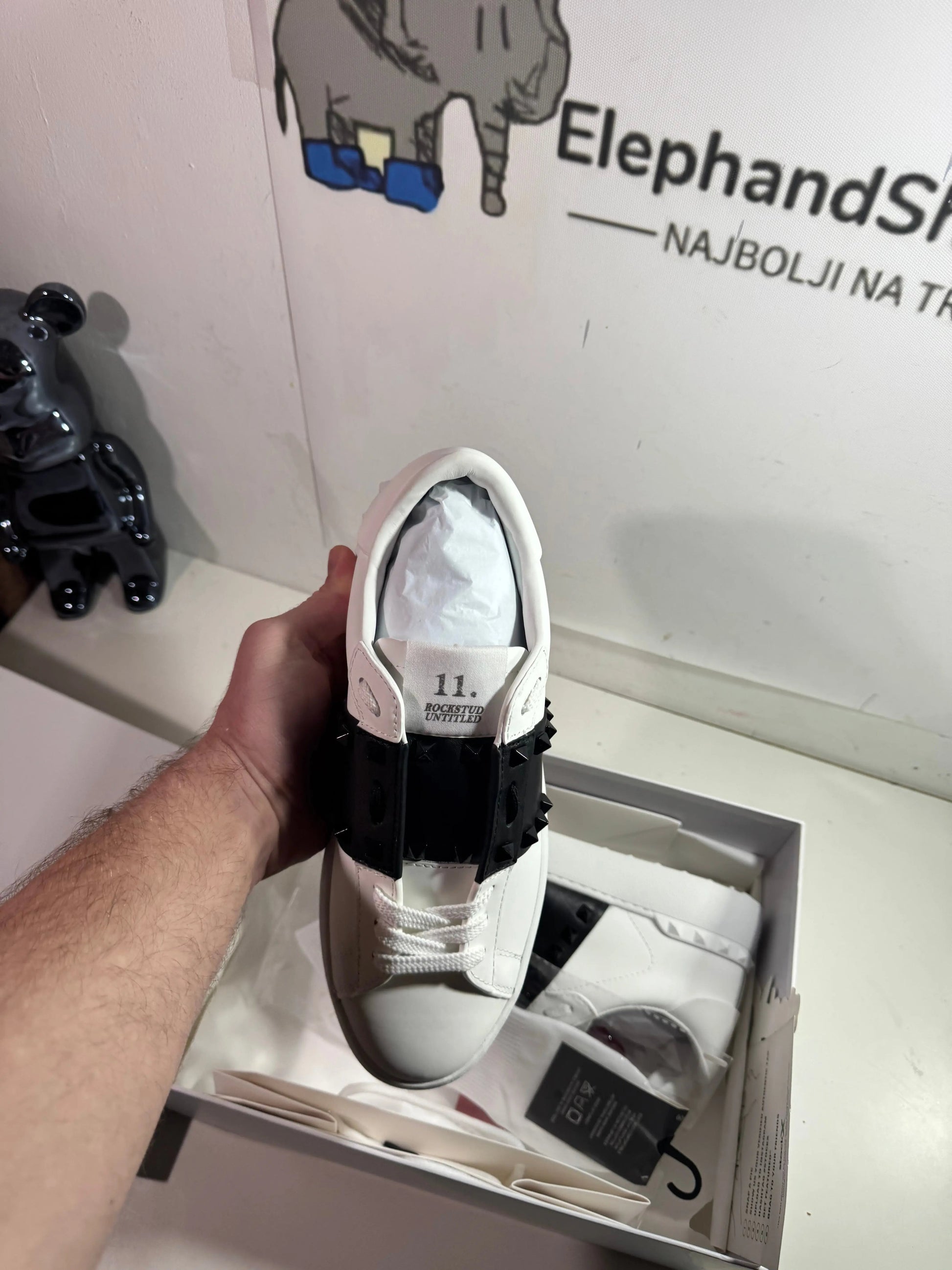 Valentino Black (Odmah dostupne) br 38 39 40 42 43 Elephand.shoes