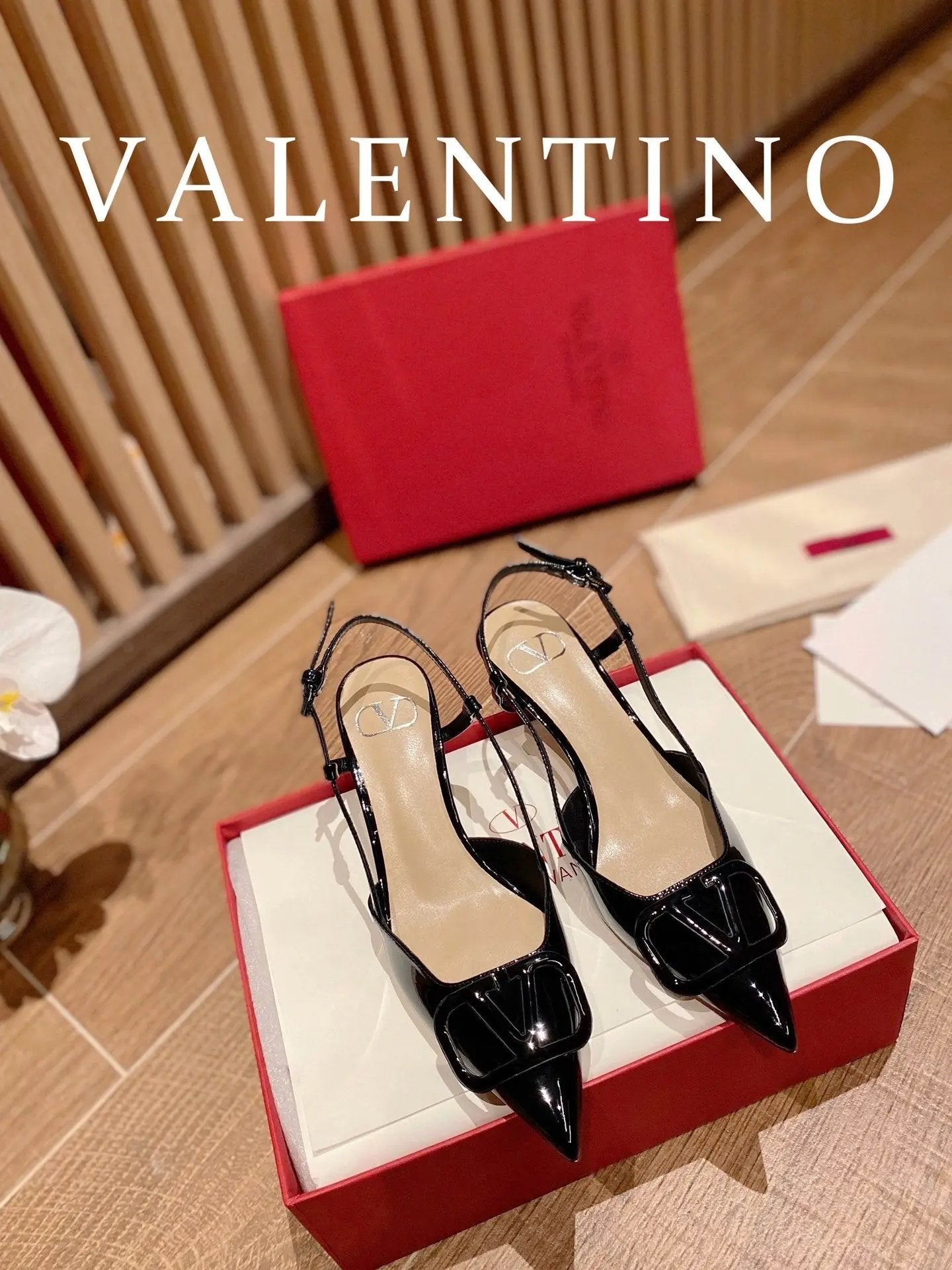 Valentino High Heels Black Elephand.shoes
