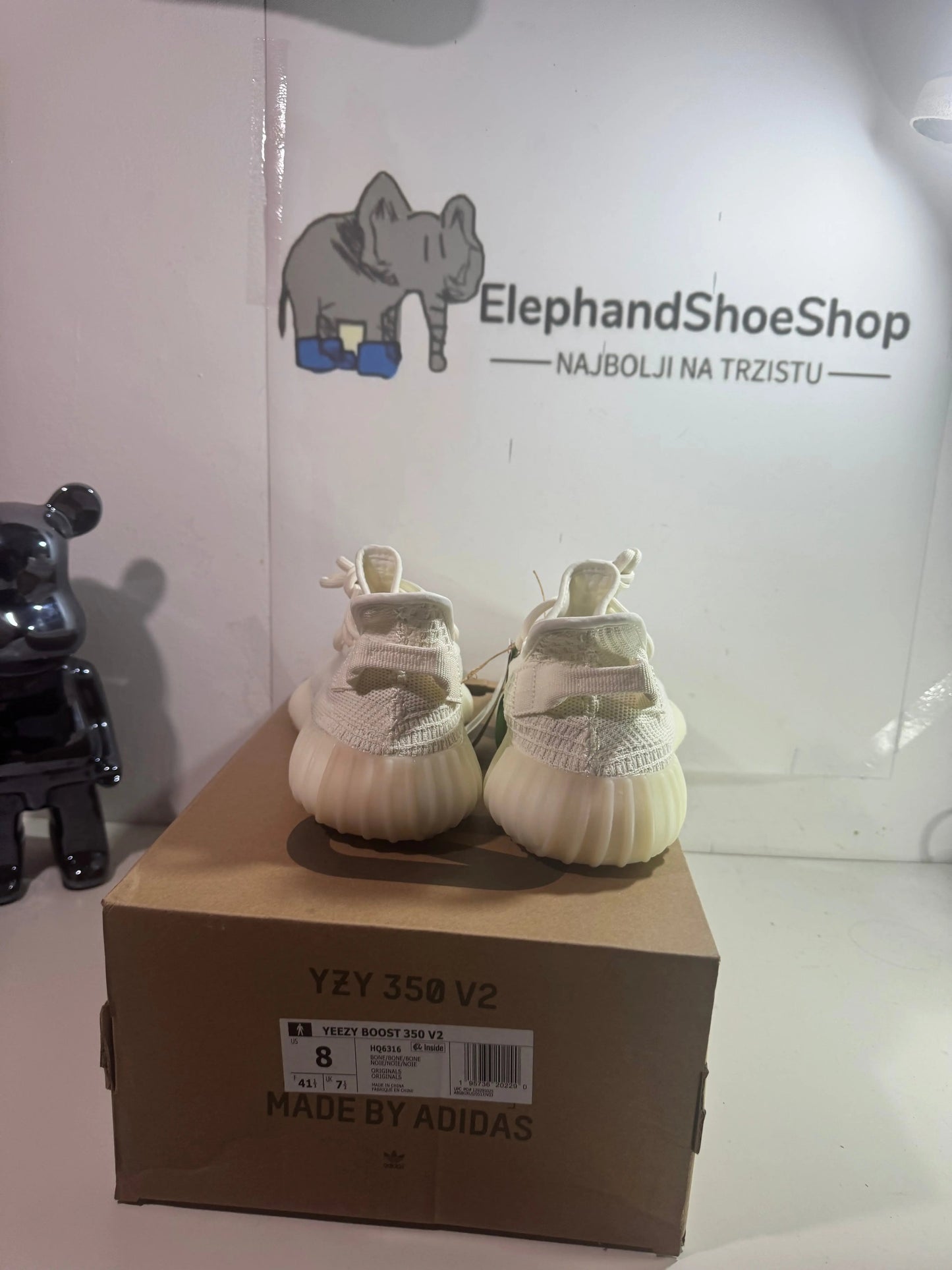 Yeezy Bone  V2   (Odmah dostupne) br 39 Elephand.shoes