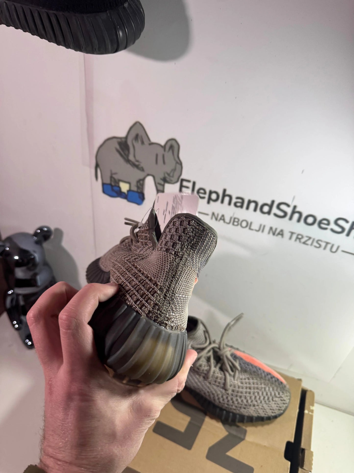 Yeezy Brown / Orange (Odmah dostupne) br 44 2/3 Elephand.shoes