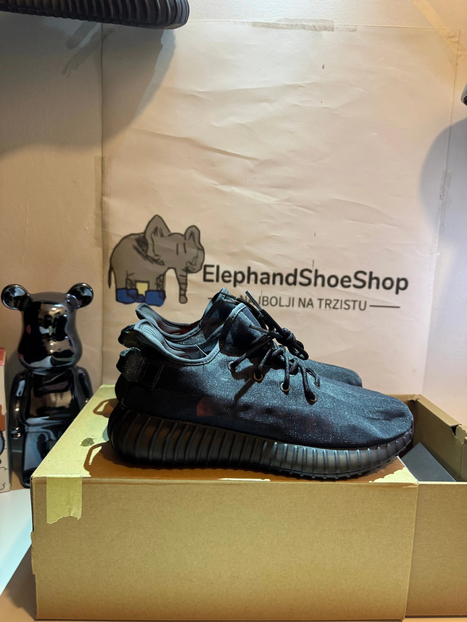 Yeezy Mono Black (Odmah dostupne) br 43 Elephand.shoes