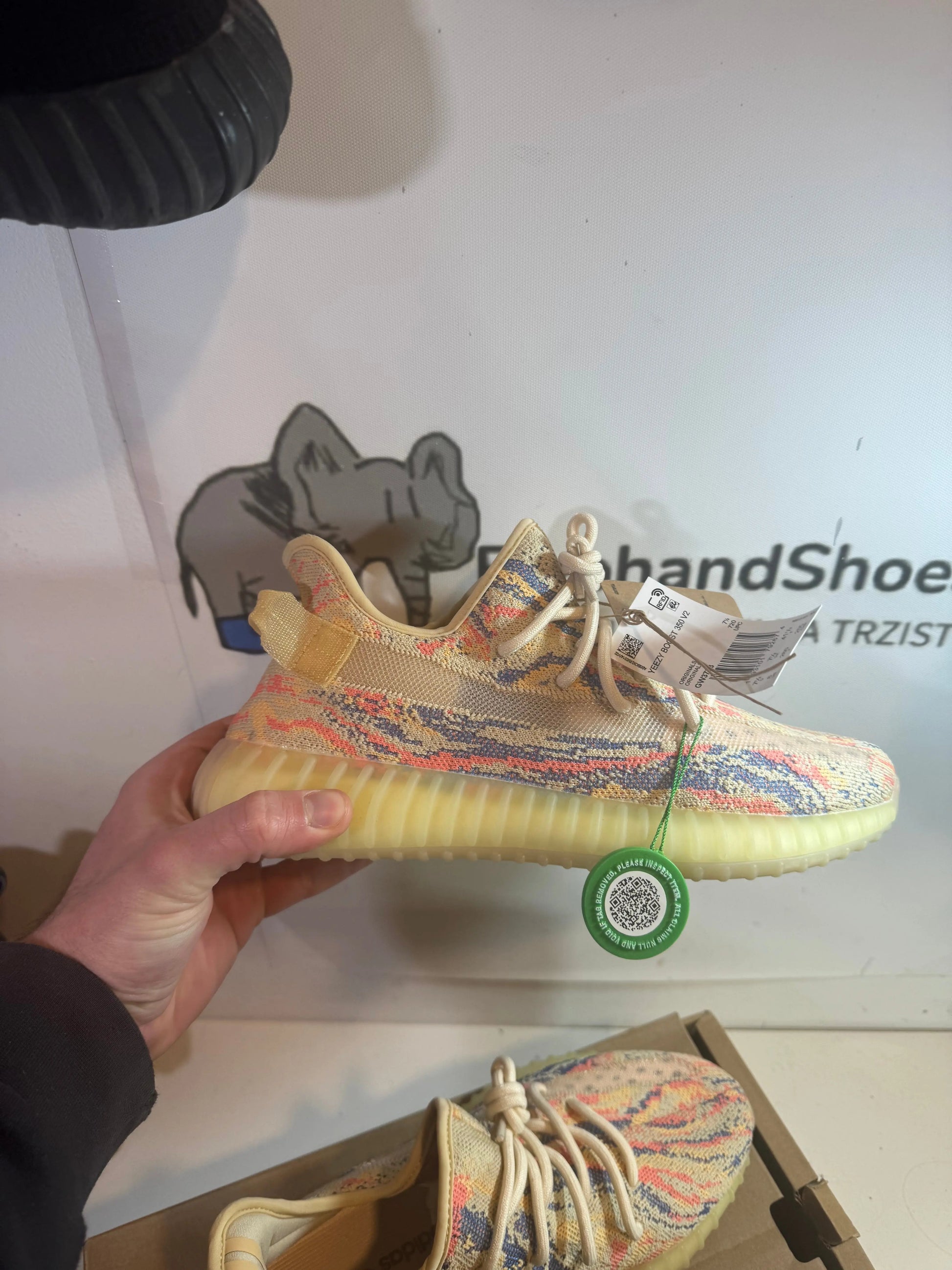 Yeezy Mx Oat V2   (Odmah dostupne) br 41 Elephand.shoes