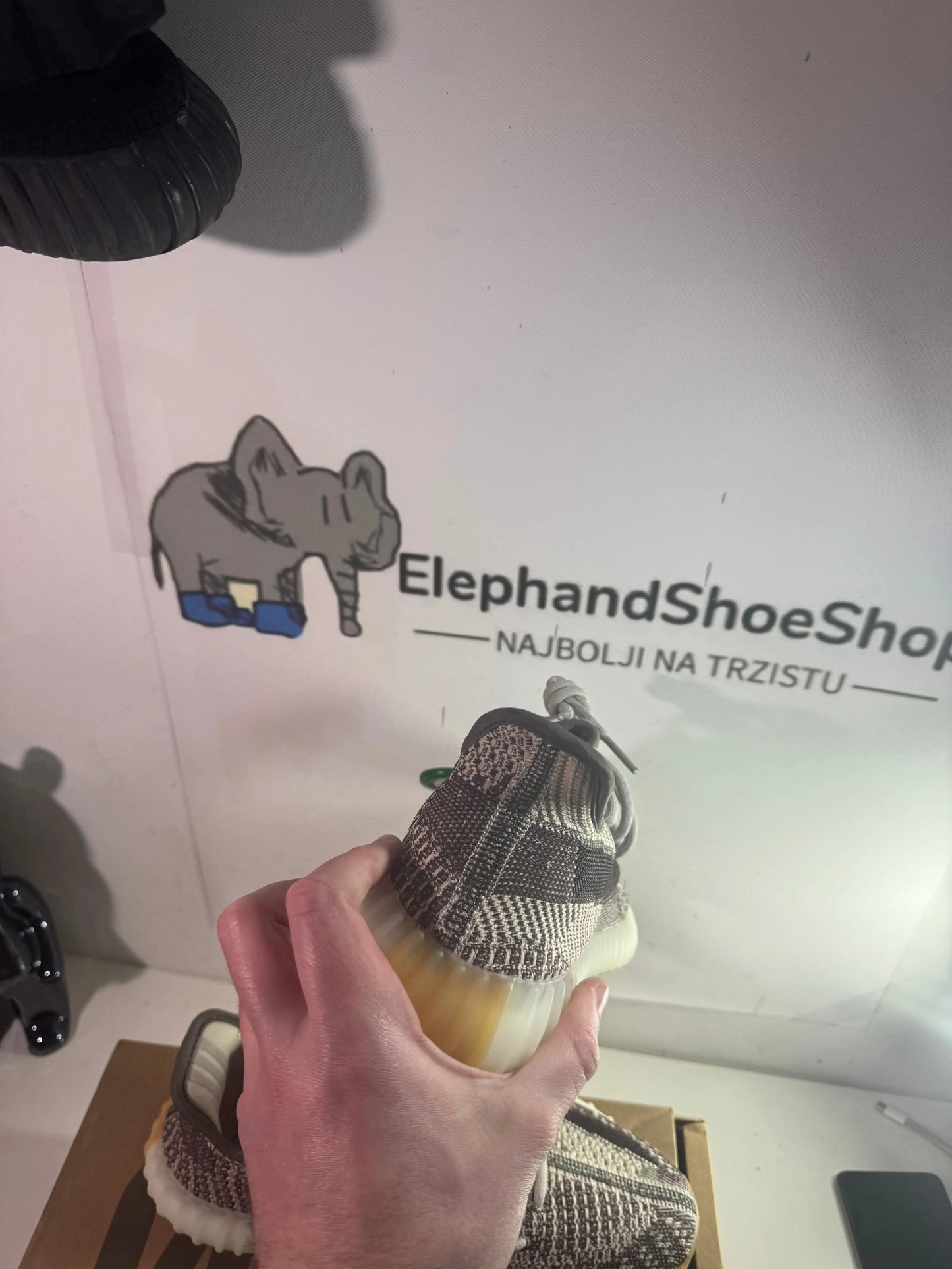 Yeezy Zyon (Odmah dostupne) br 41 Elephand.shoes