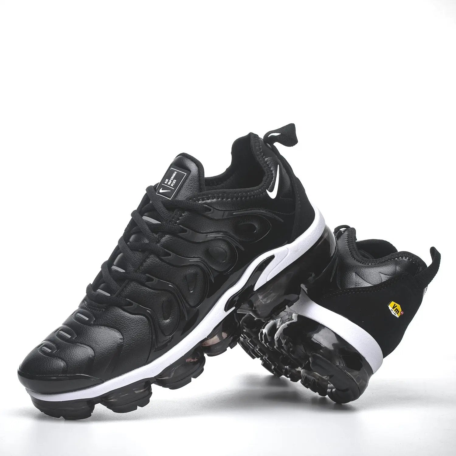 Nike Vapormax Plus Black And White Nike Black/white Vapormax Plus