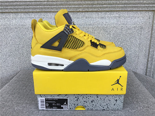 Air Jordan 4 lightning