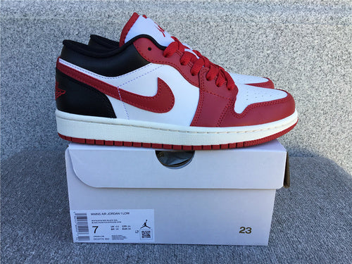 Air Jordan 1 Low "Chicago Bulls