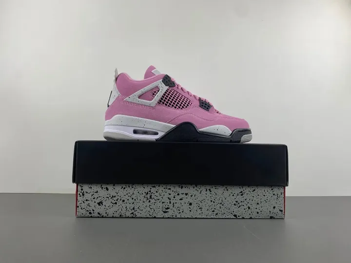 Air Jordan 4 "Orchid" tenisice — bočni prikaz