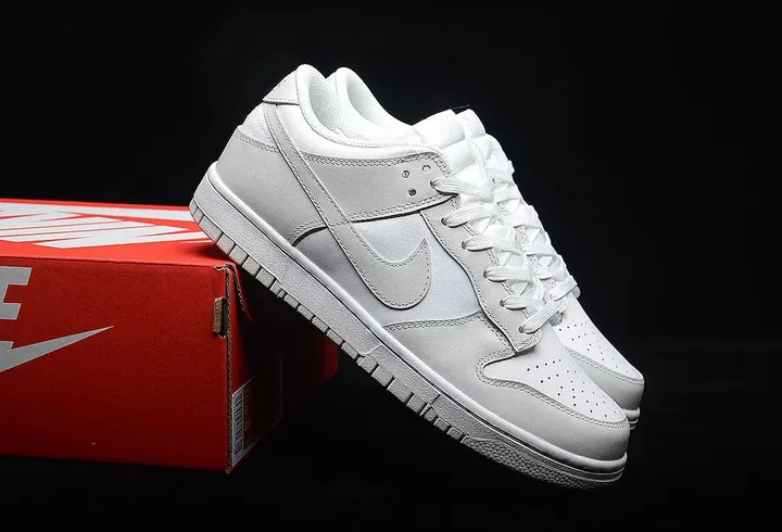 Dunk Grey Fog tenisice — bočni prikaz