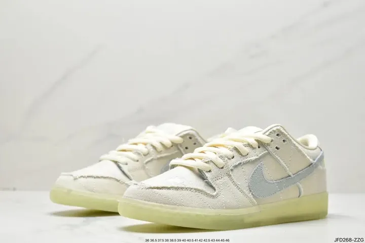 SB Dunk Low Mummy tenisice — bočni prikaz