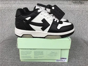 OFF-WHITE out the office Black / White