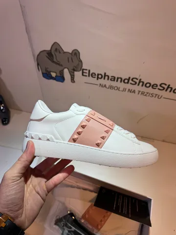 Valentino Rose (Odmah dostupne) br 40