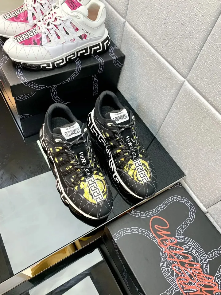 Versace Balck Gold low tenisice — bočni prikaz